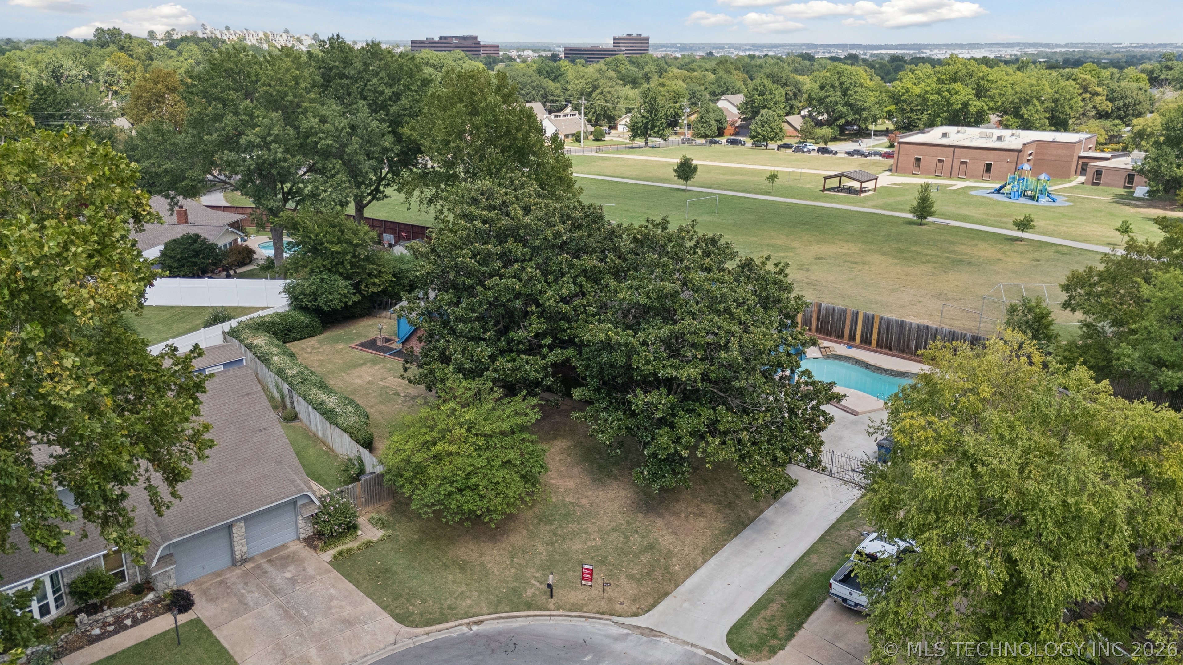 7021 E 66th Place Tulsa OK 74133