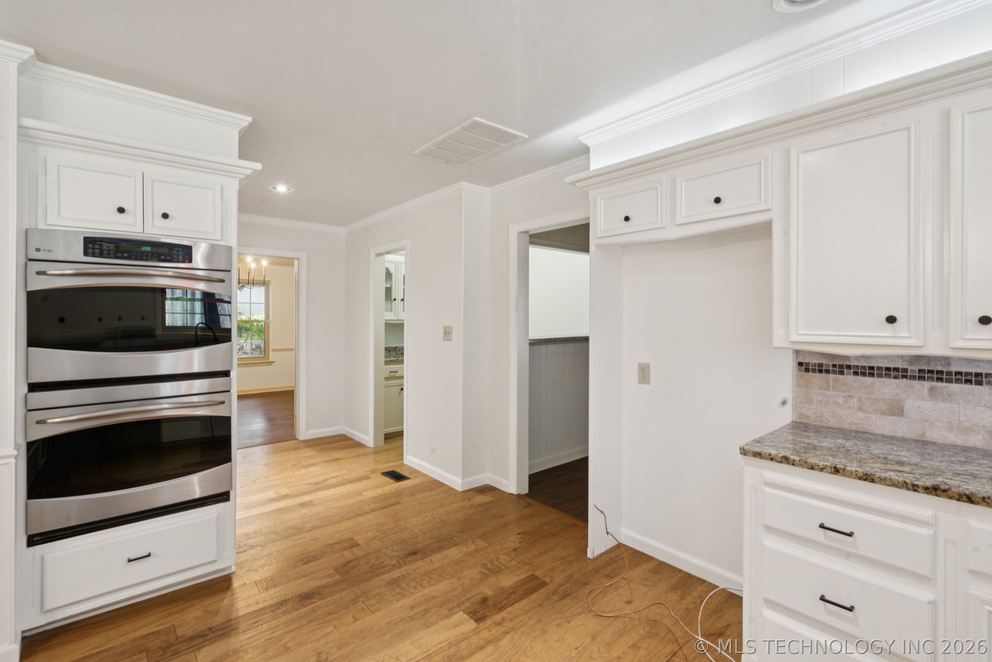 7021 E 66th Place Tulsa OK 74133