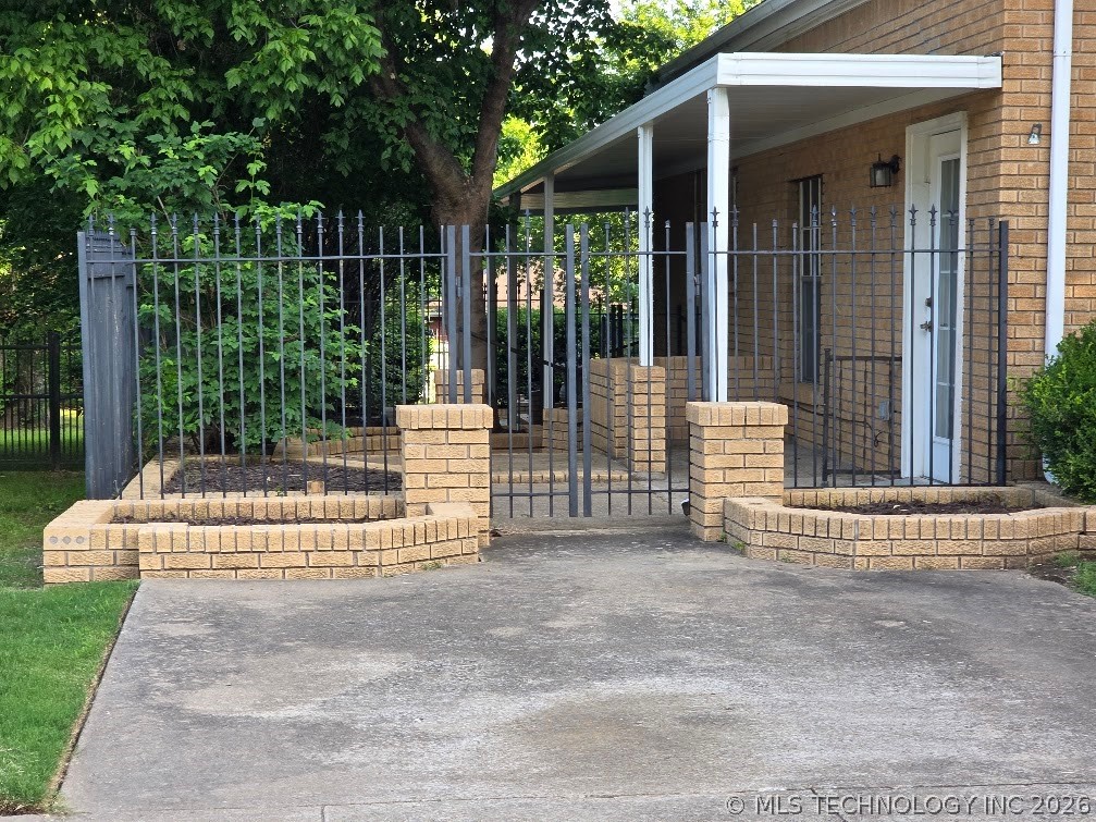 224 W Lincoln Street N Sapulpa OK 74066