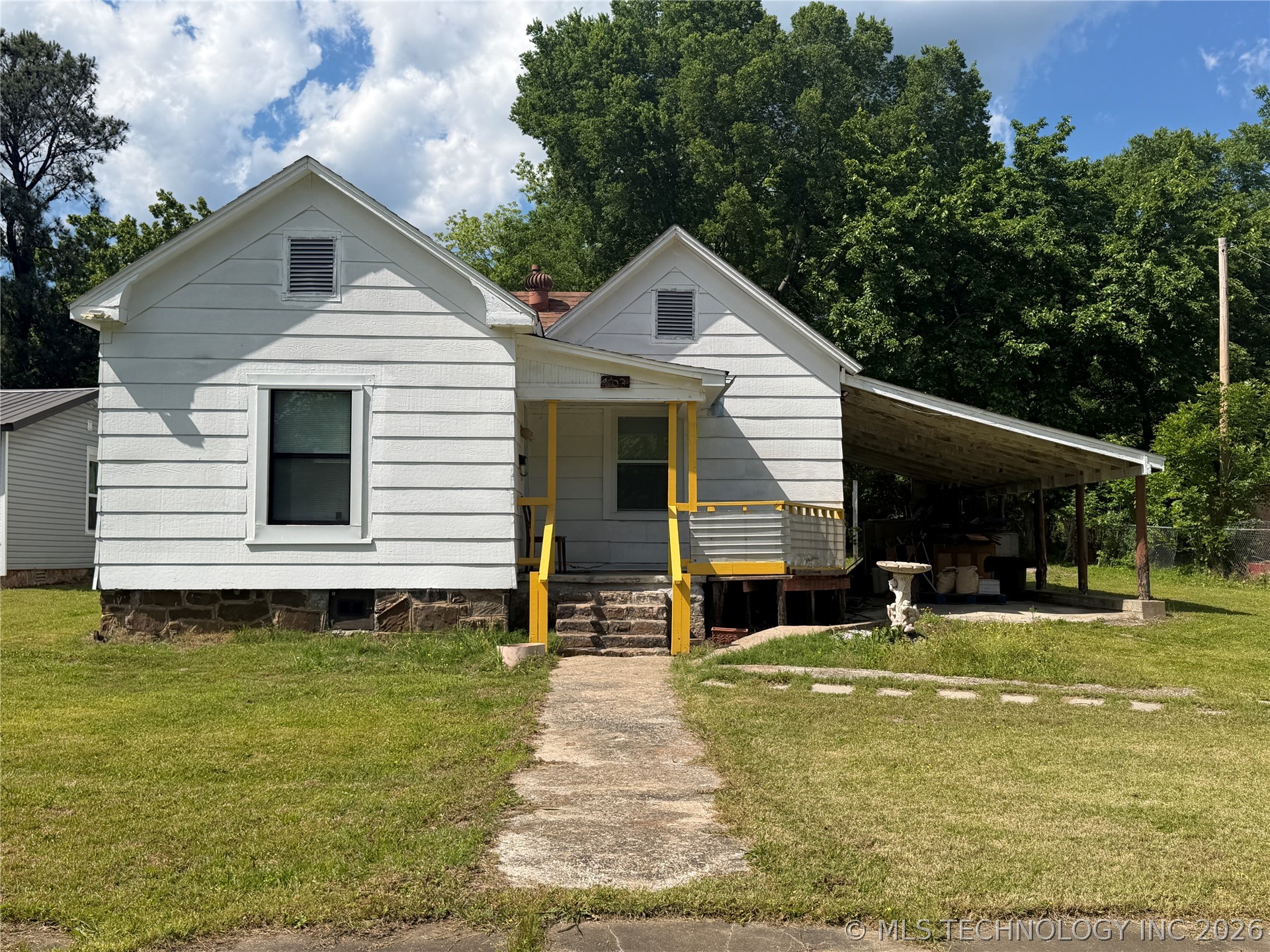 403 E Blair Wilburton OK 74578