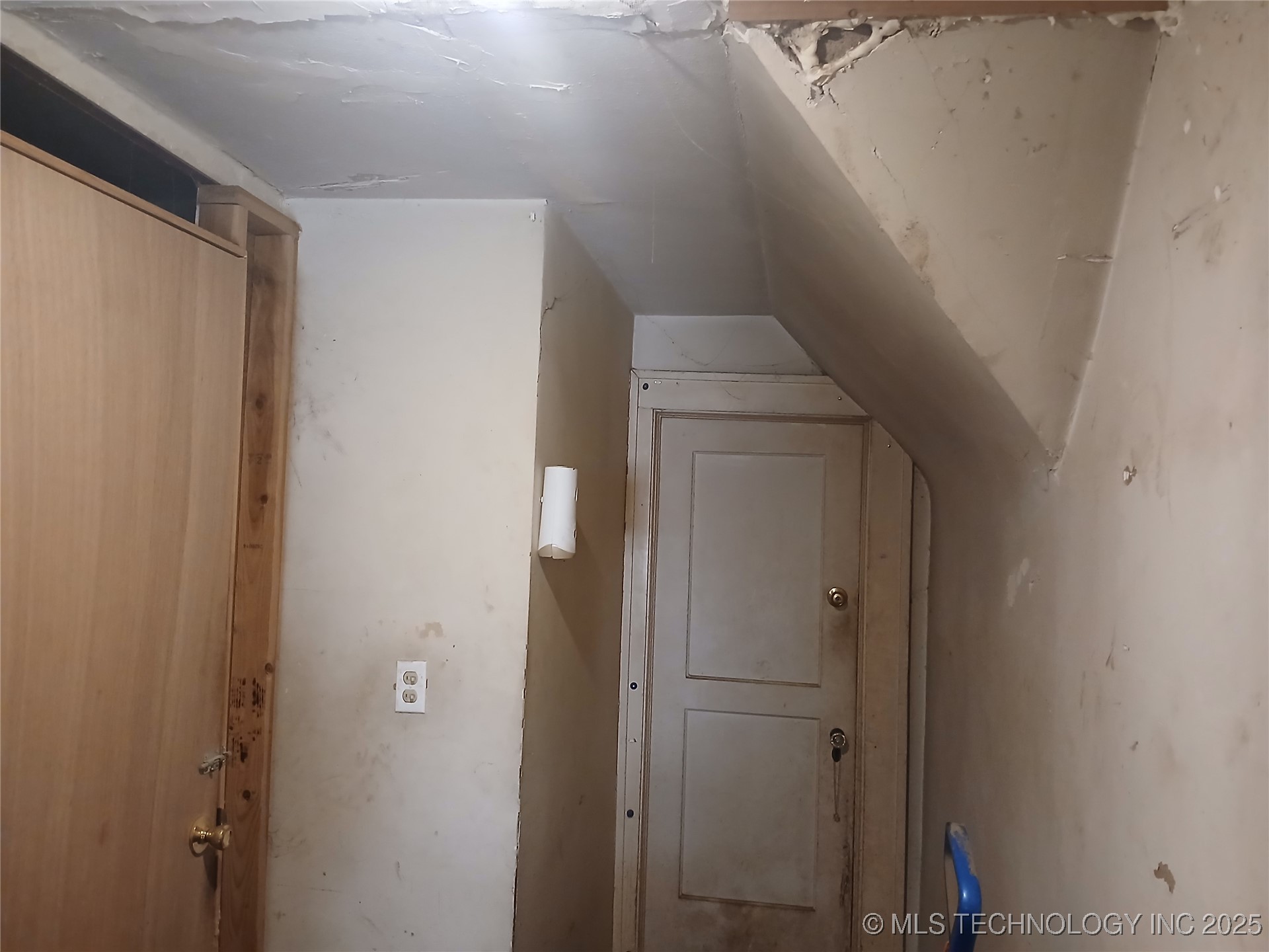 1101 S Mekusukey Avenue Wewoka OK 74884