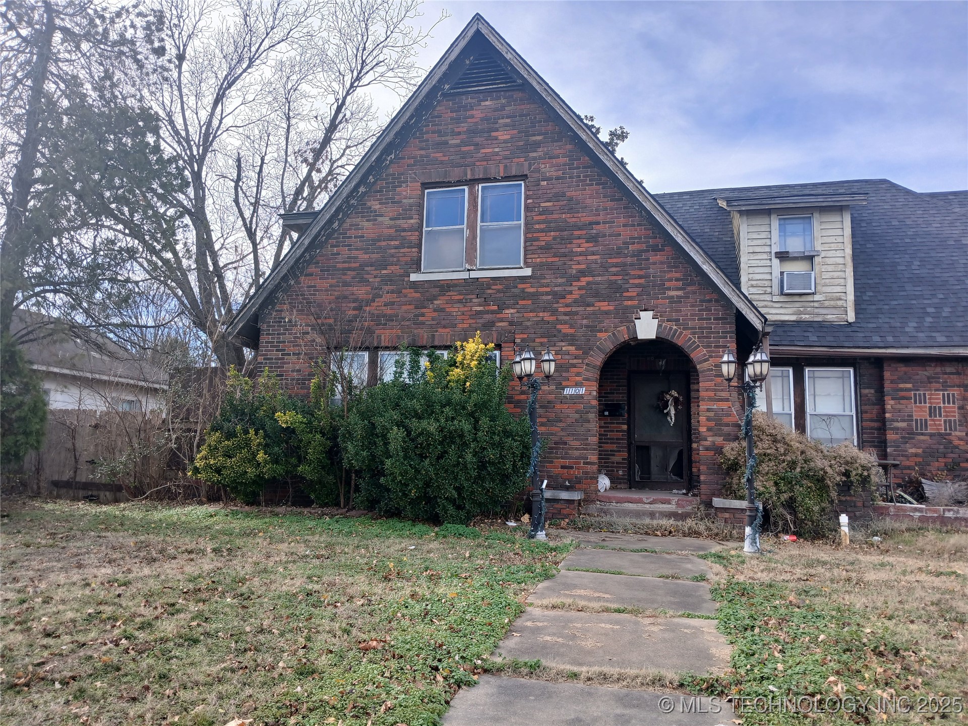 1101 S Mekusukey Avenue Wewoka OK 74884