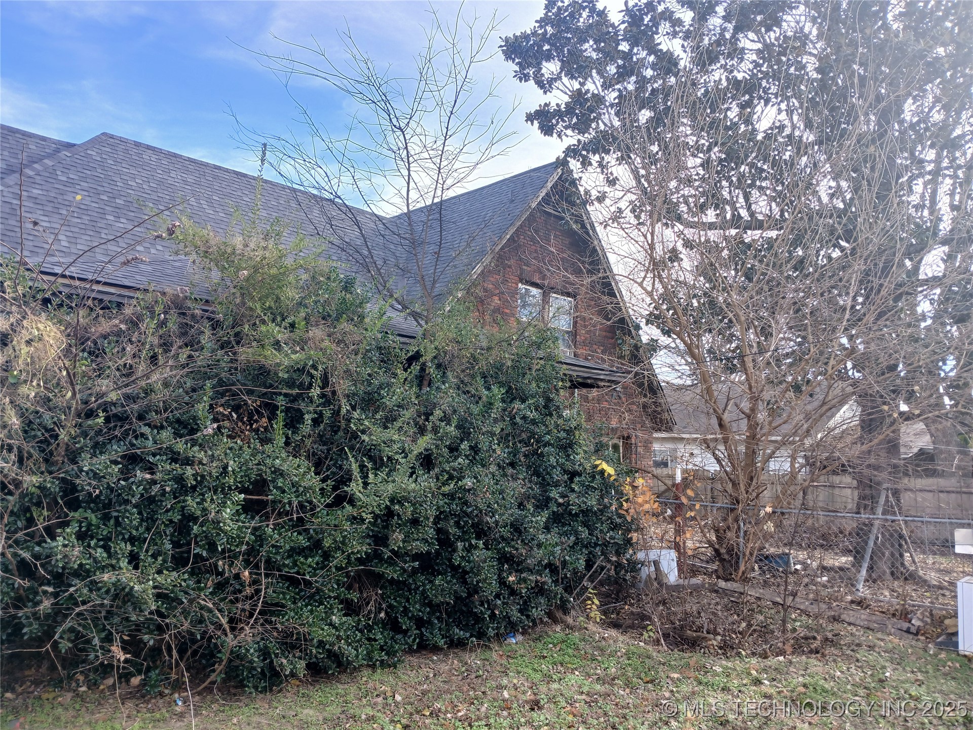 1101 S Mekusukey Avenue Wewoka OK 74884
