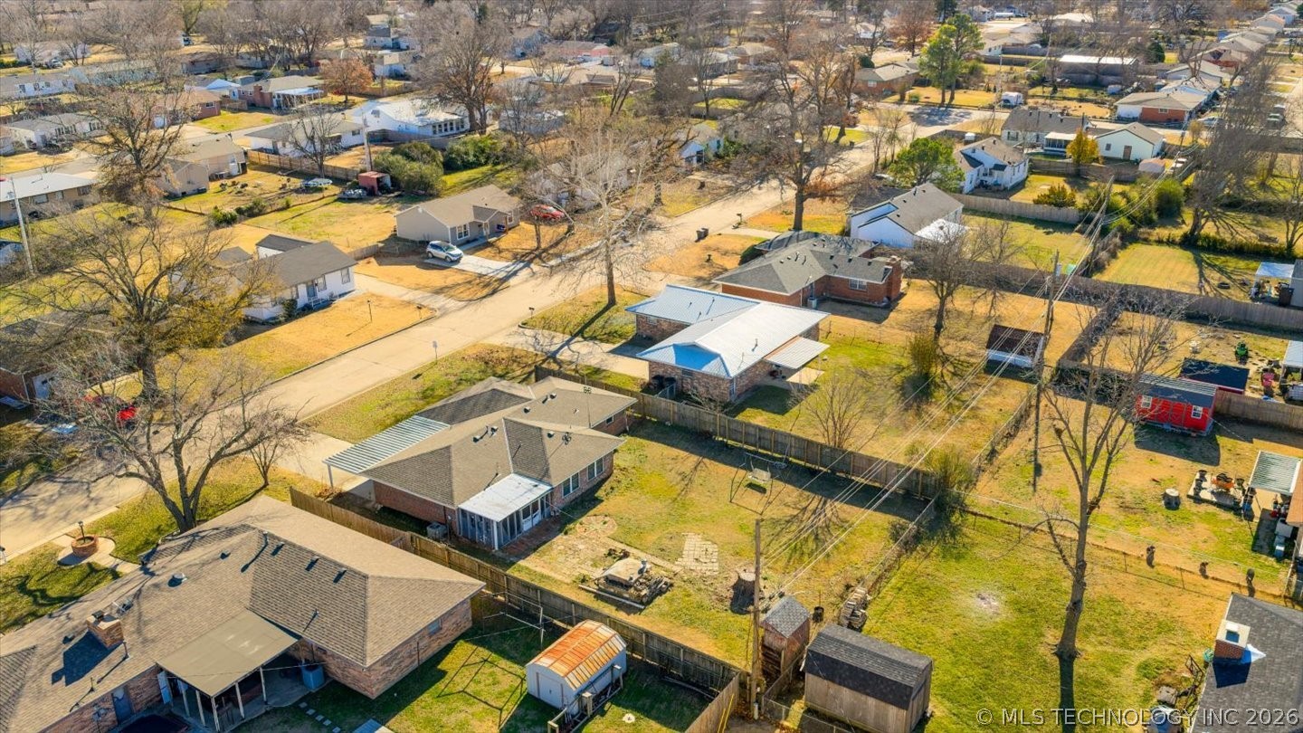 241 NE Myers Avenue Bartlesville OK 74006