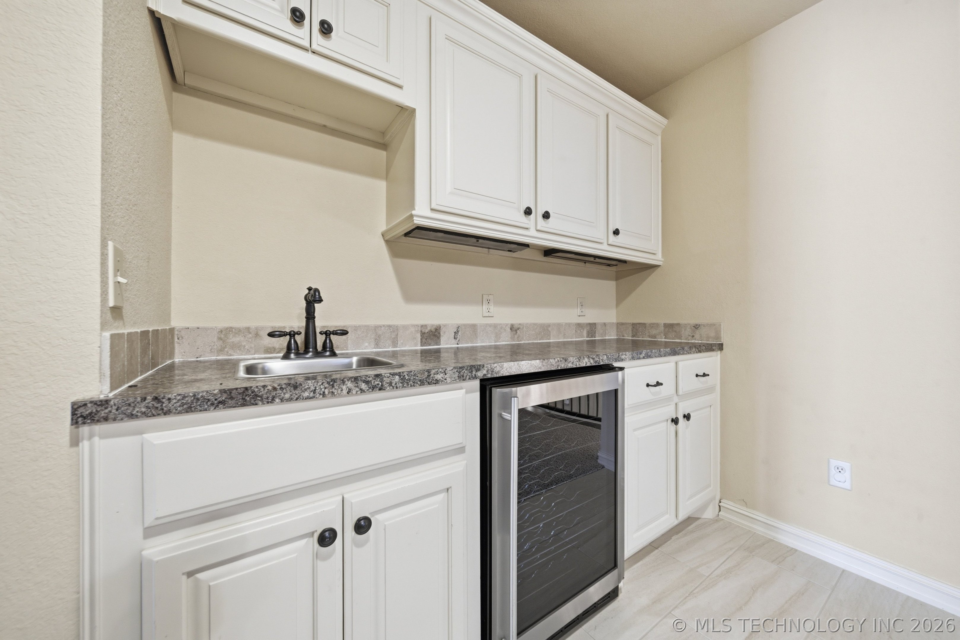 11015 S 77th Eastavenue Tulsa OK 74133