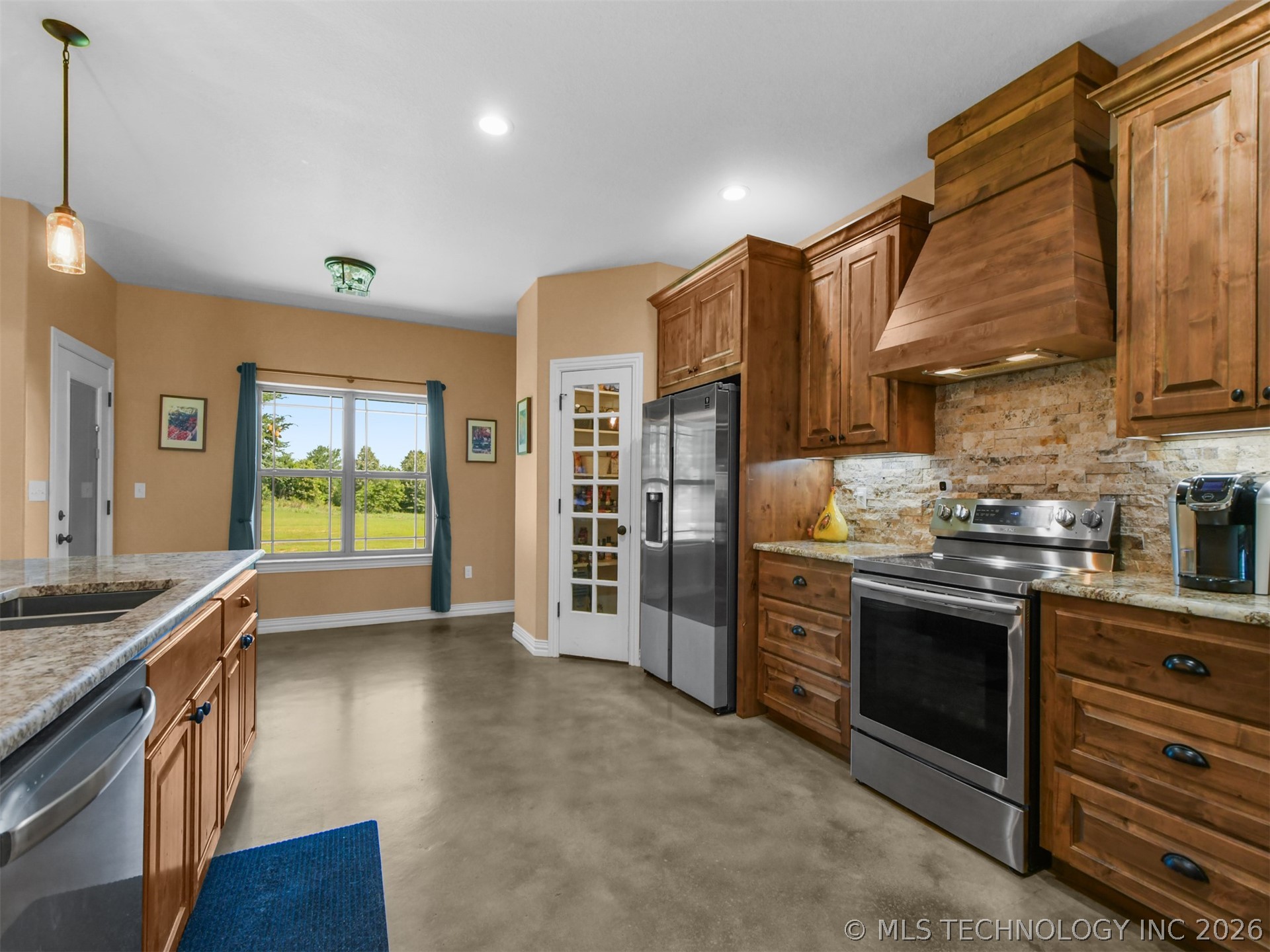 105 Rock House Road Bennington OK 74723