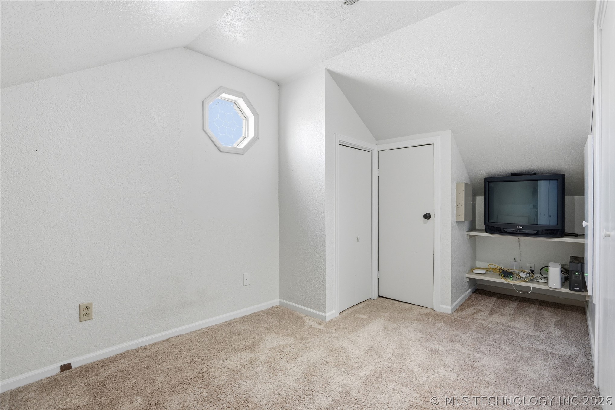 2471 E 22nd Place Tulsa OK 74114