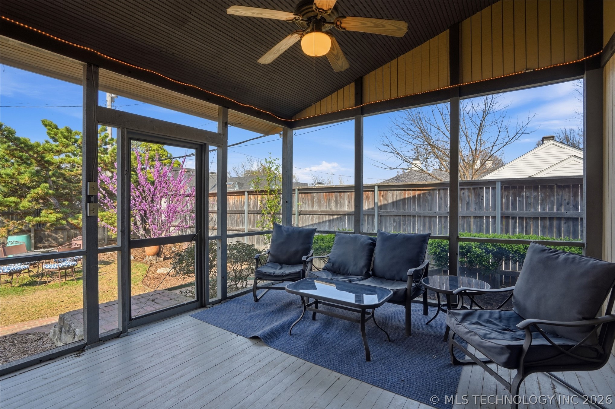 2471 E 22nd Place Tulsa OK 74114