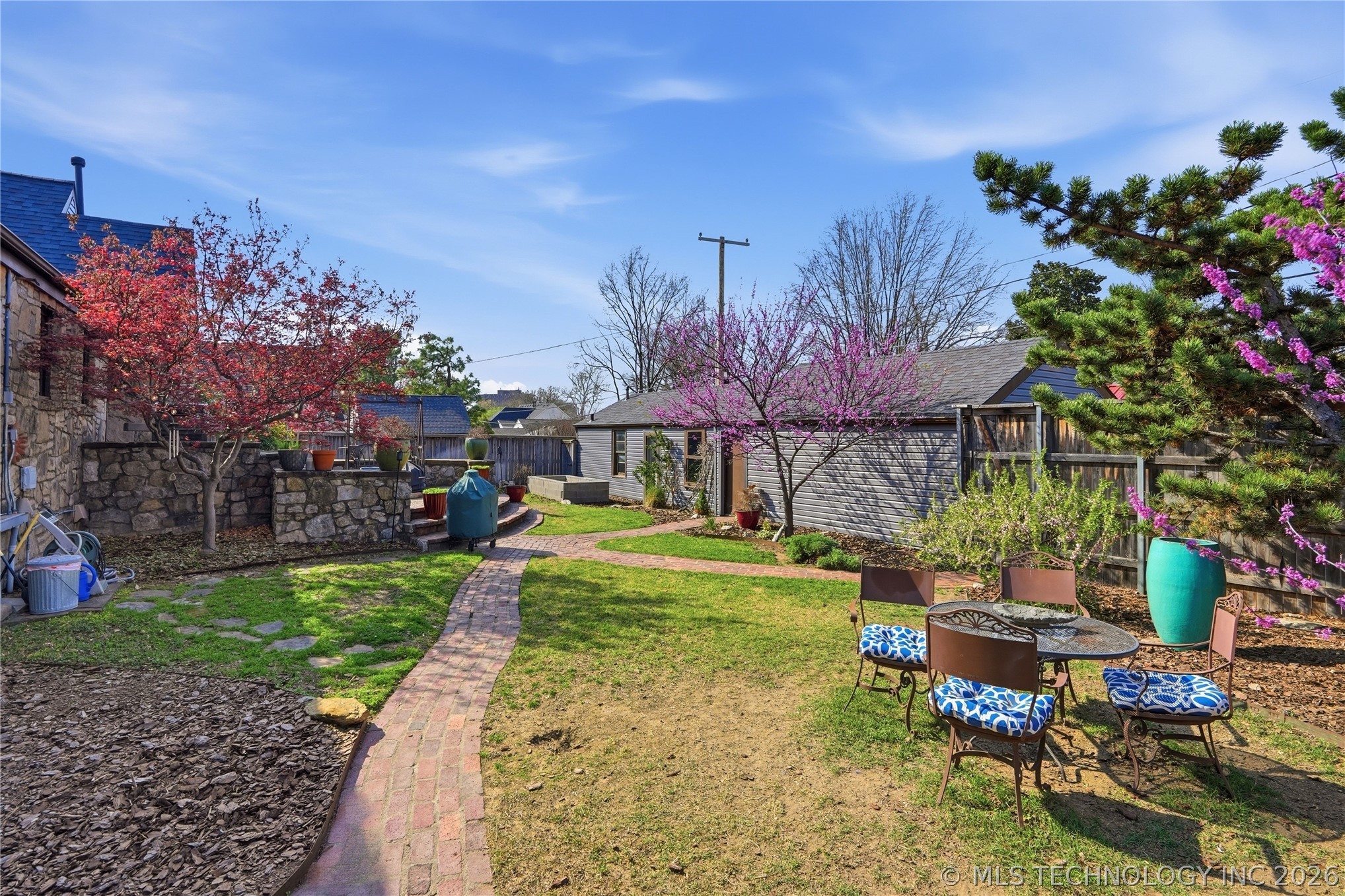 2471 E 22nd Place Tulsa OK 74114