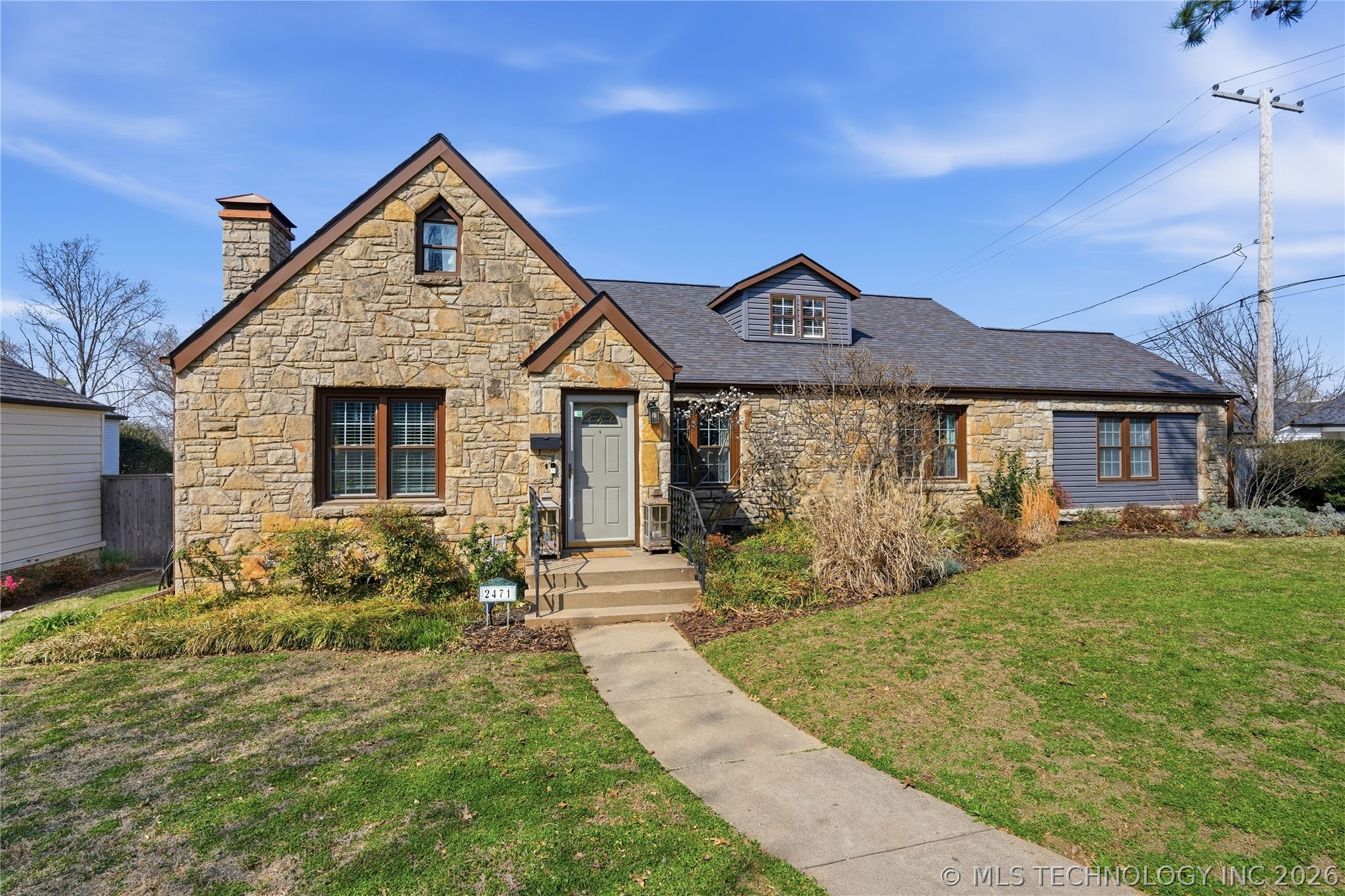 2471 E 22nd Place Tulsa OK 74114