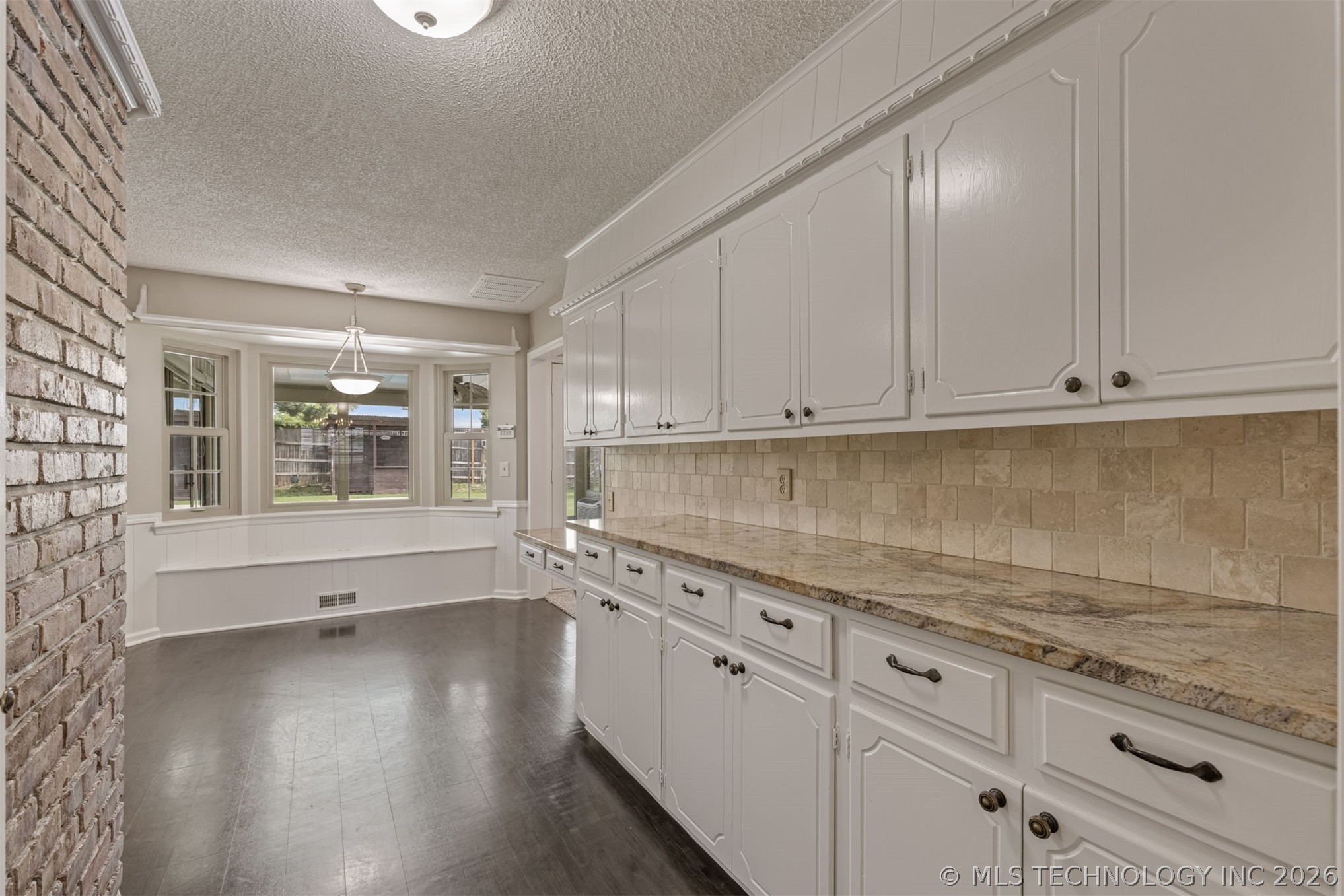 7203 E 67th Street Tulsa OK 74133