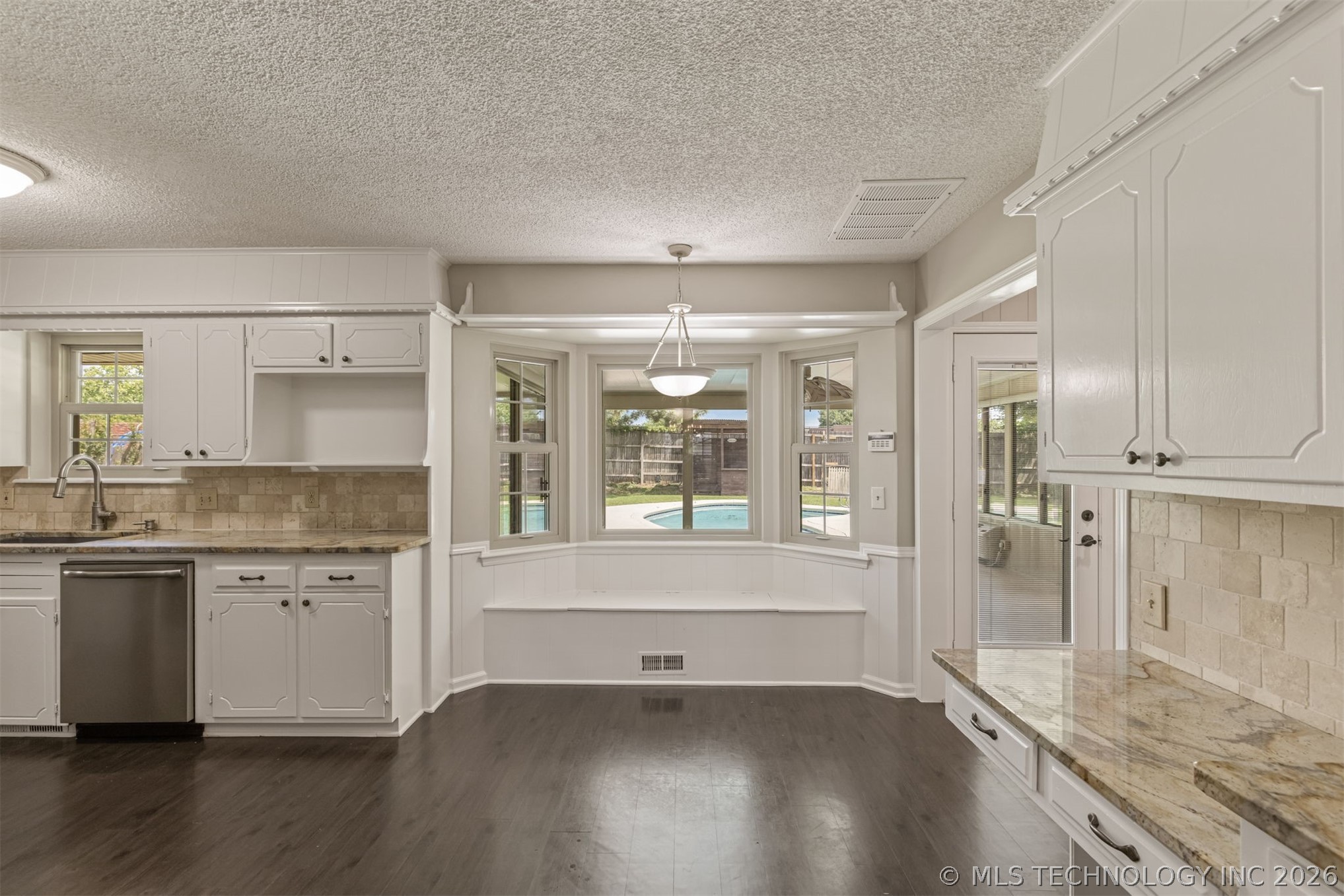 7203 E 67th Street Tulsa OK 74133