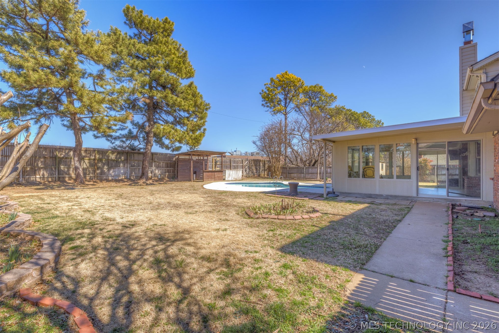7203 E 67th Street Tulsa OK 74133