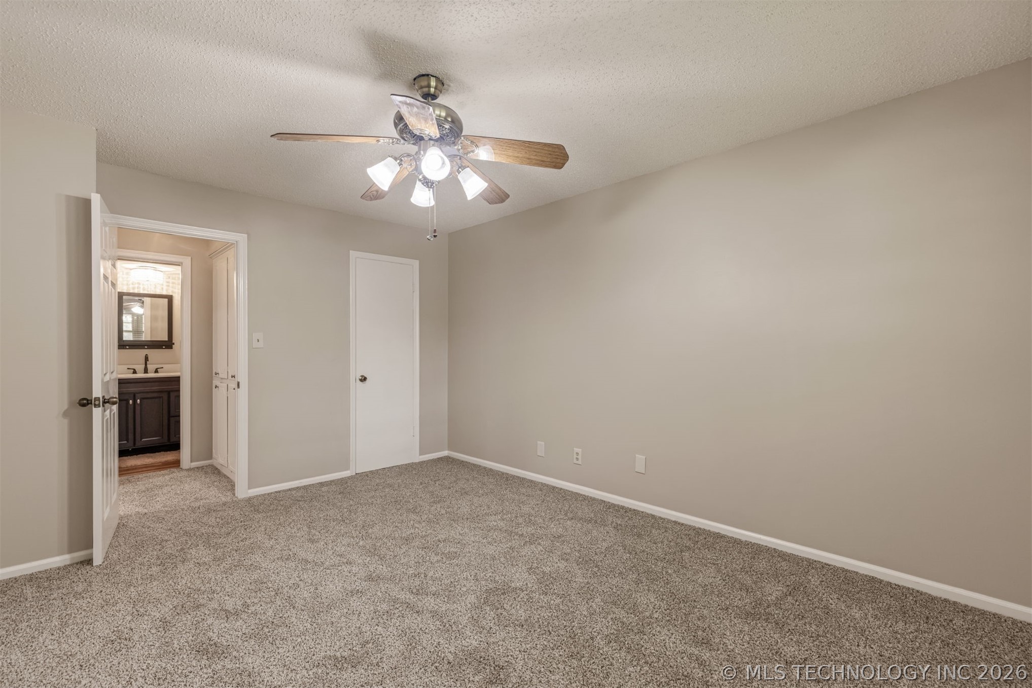 7203 E 67th Street Tulsa OK 74133