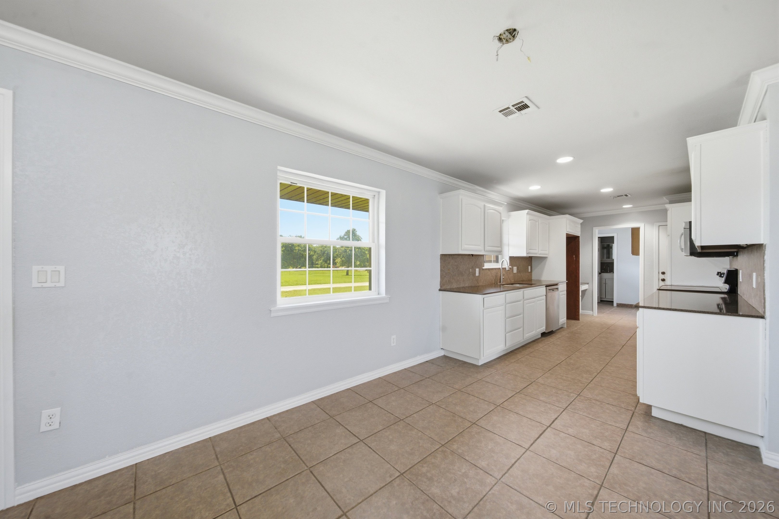 17608 N 161st Eastavenue Oologah OK 74053