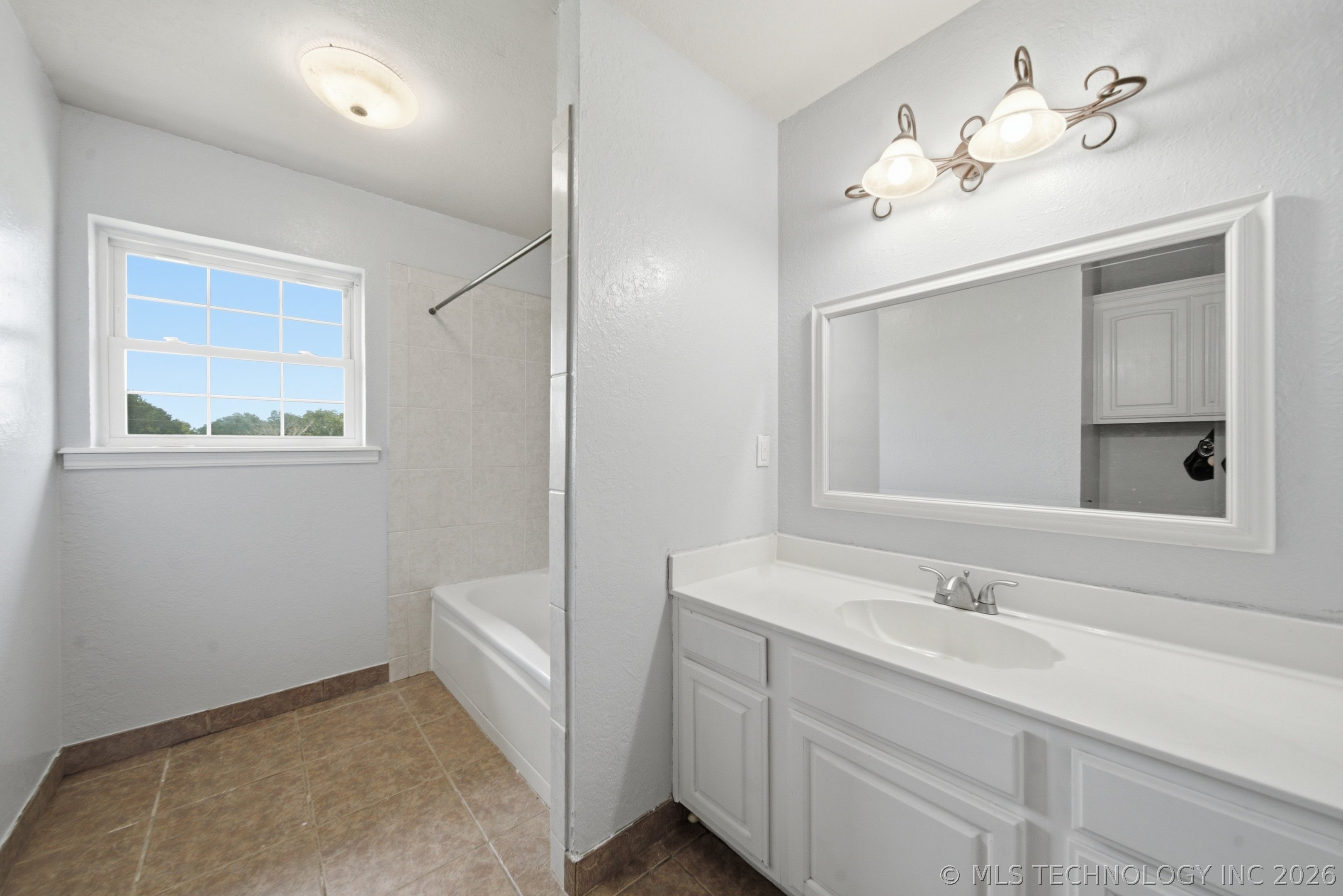 17608 N 161st Eastavenue Oologah OK 74053
