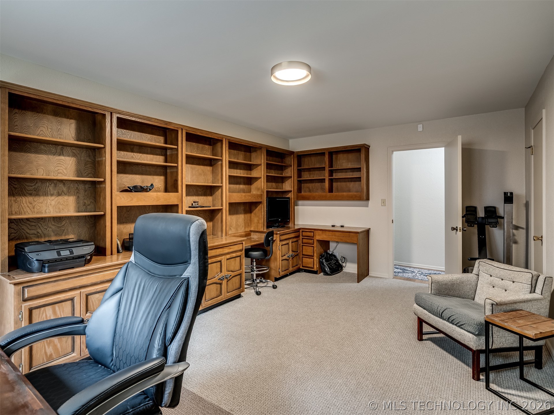 6652 S Jamestown Place E Tulsa OK 74136