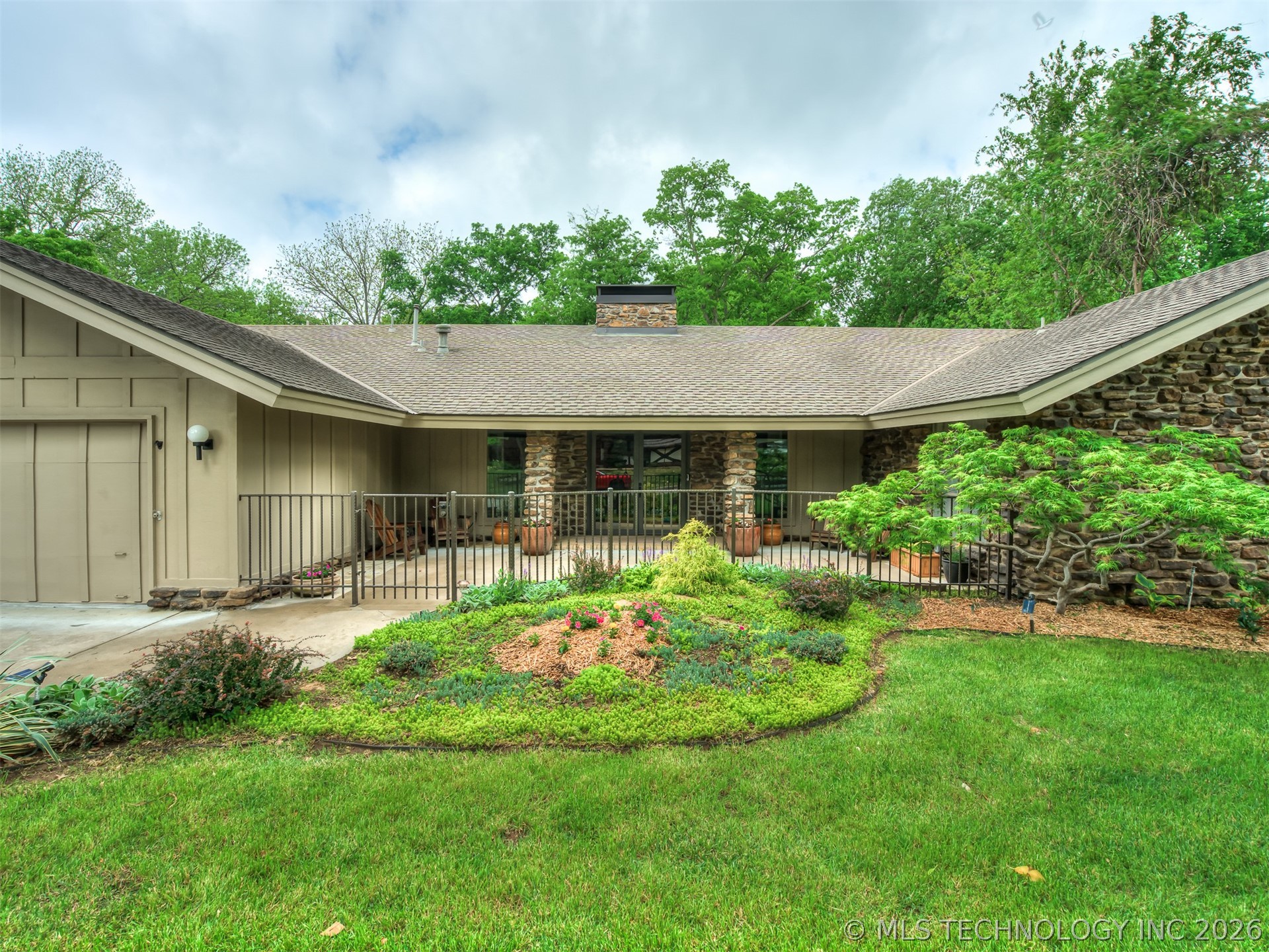 6652 S Jamestown Place E Tulsa OK 74136