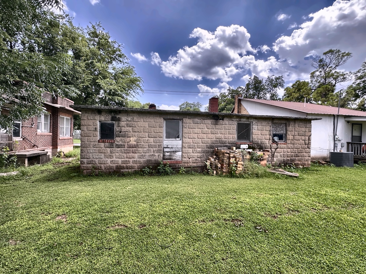 101 N Chestnut Pauls Valley OK 73075