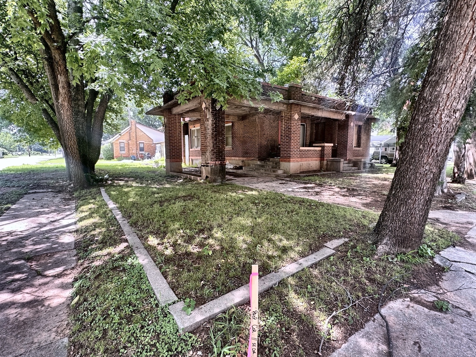 101 N Chestnut Pauls Valley OK 73075