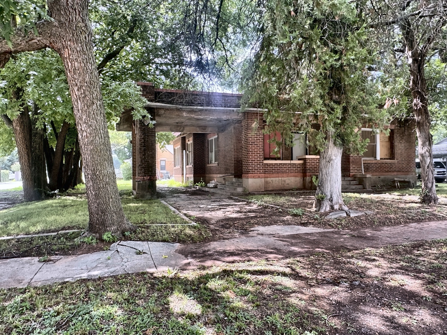 101 N Chestnut Pauls Valley OK 73075