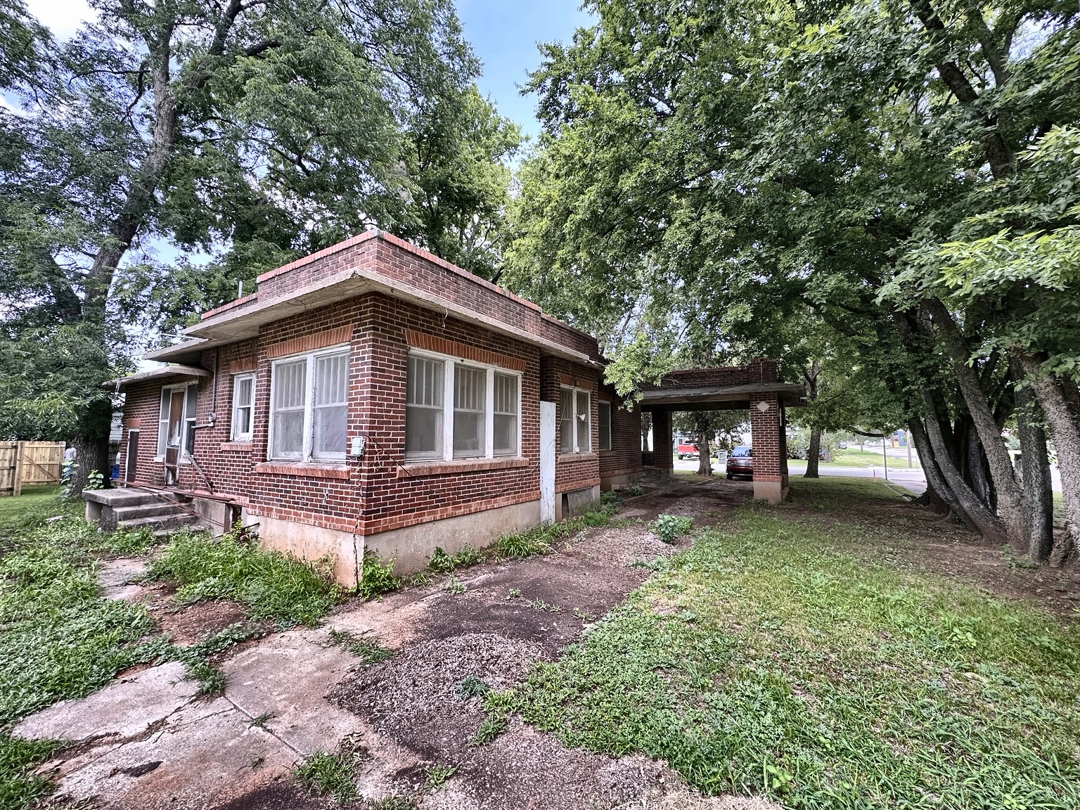 101 N Chestnut Pauls Valley OK 73075
