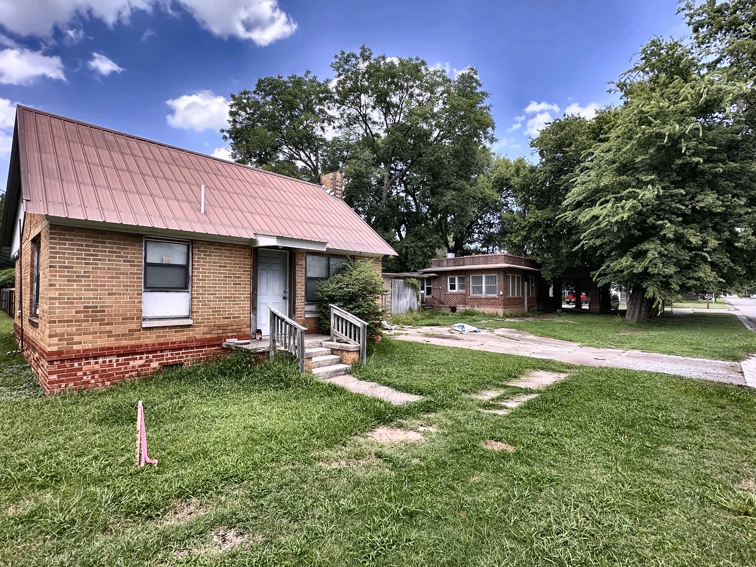 101 N Chestnut Pauls Valley OK 73075