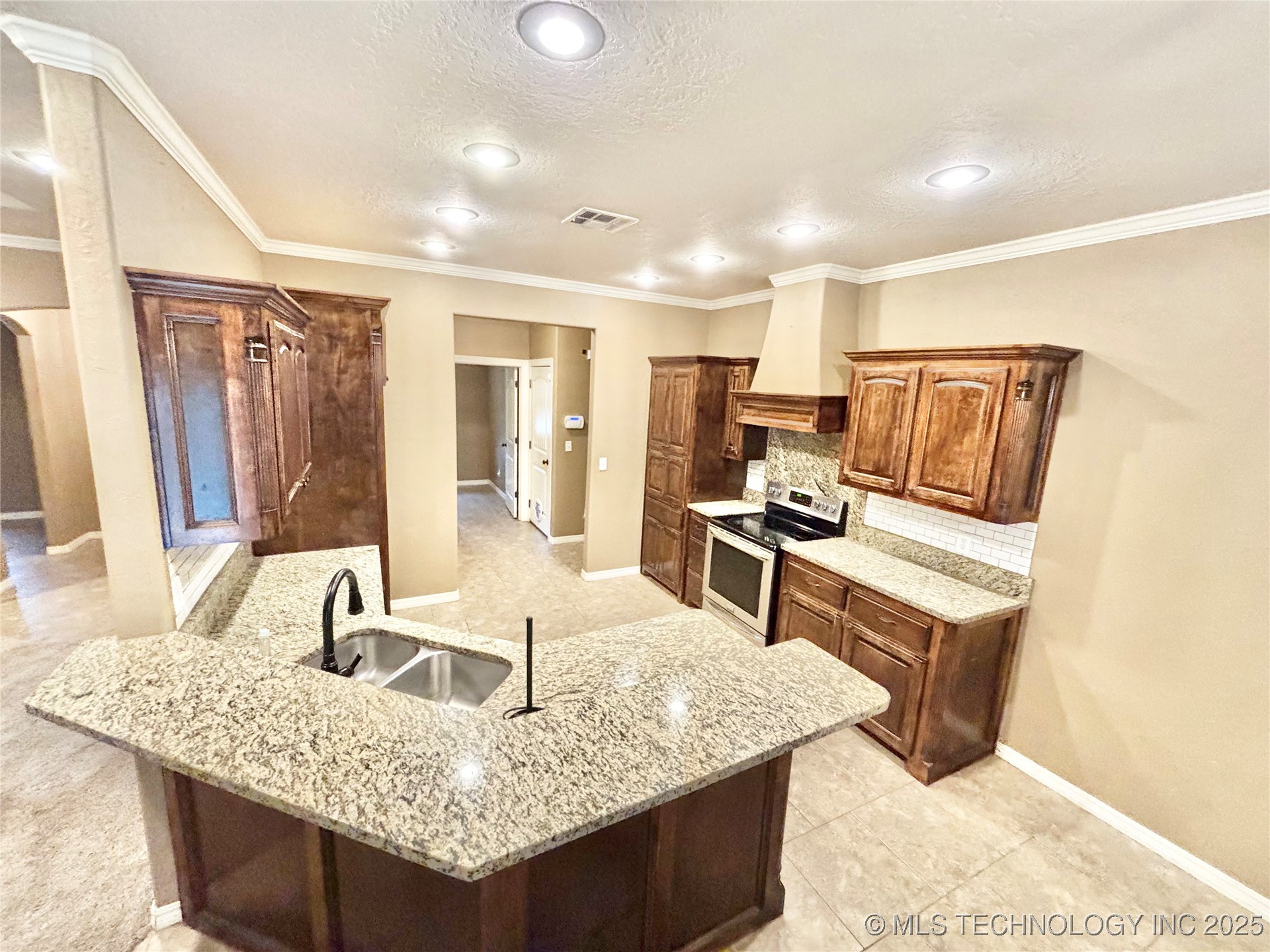 1714 E Old Military Road Stigler OK 74462
