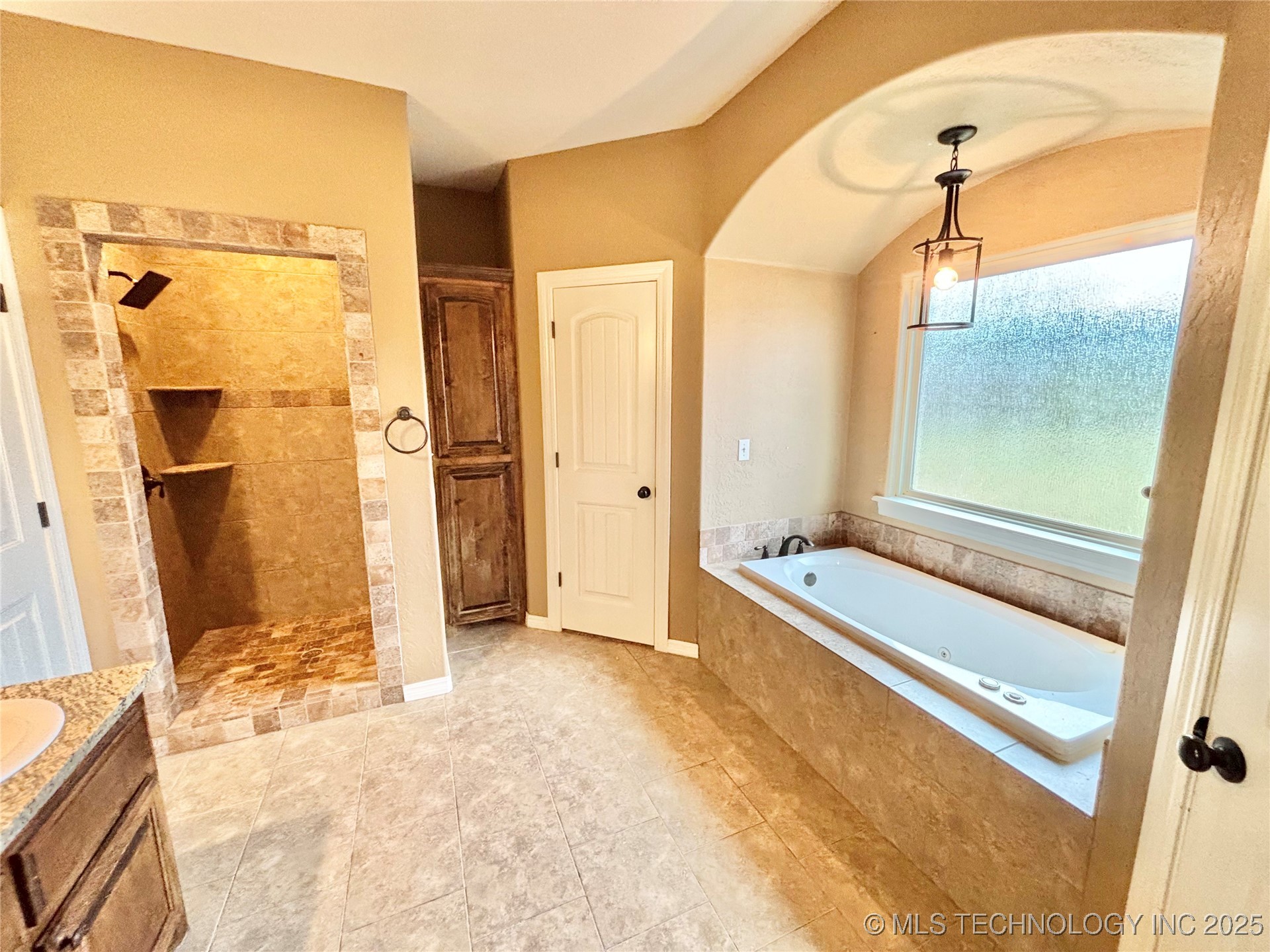 1714 E Old Military Road Stigler OK 74462