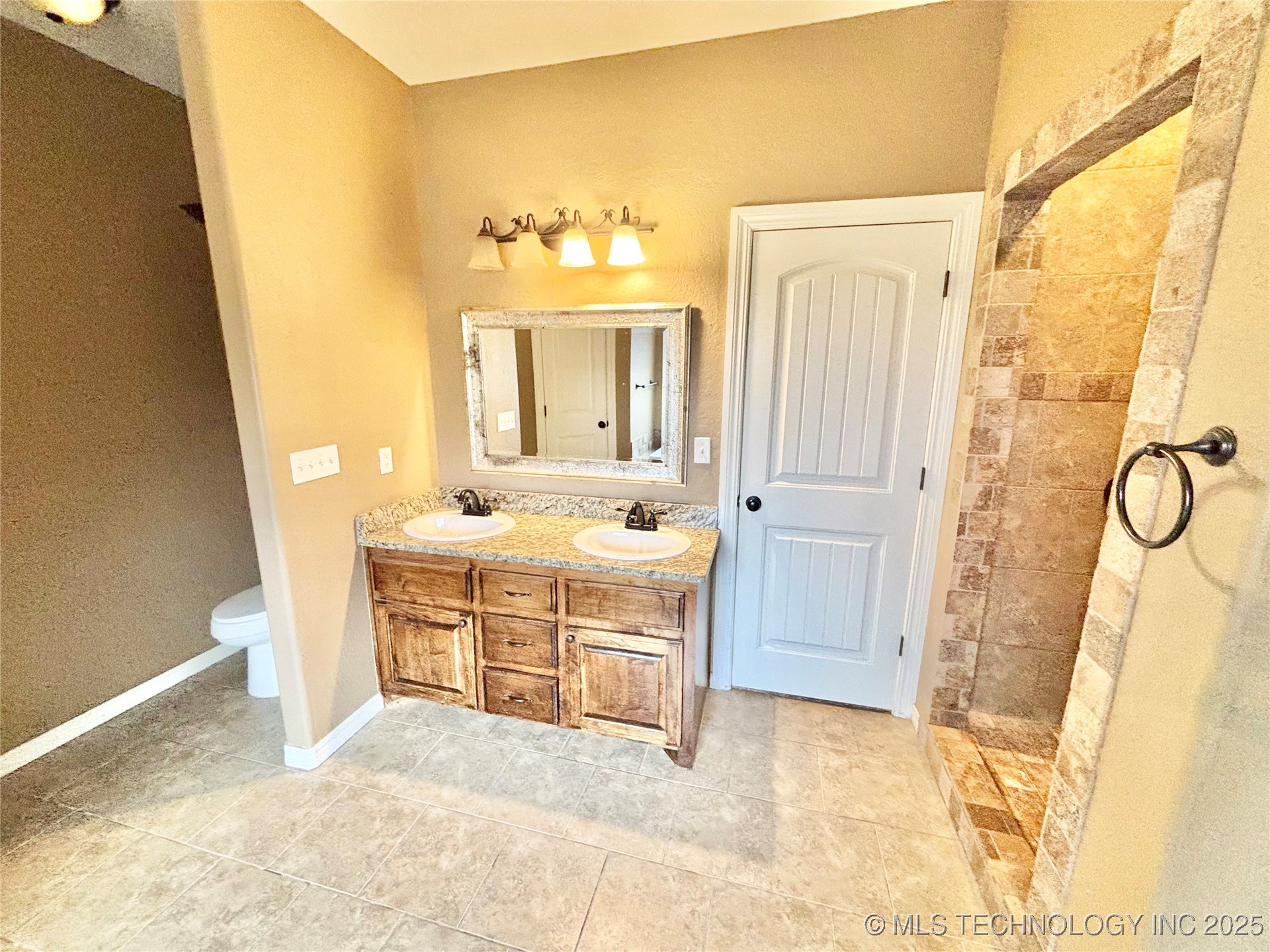 1714 E Old Military Road Stigler OK 74462