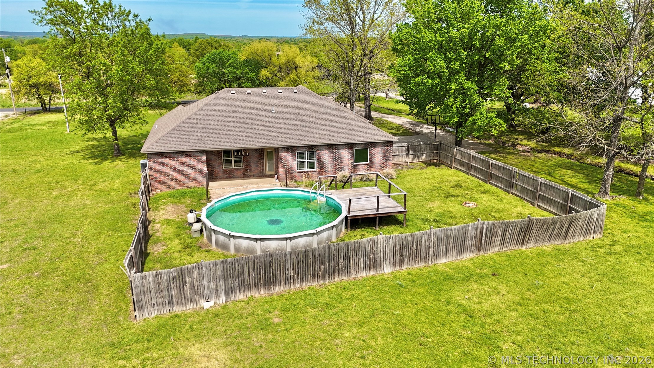 1714 E Old Military Road Stigler OK 74462