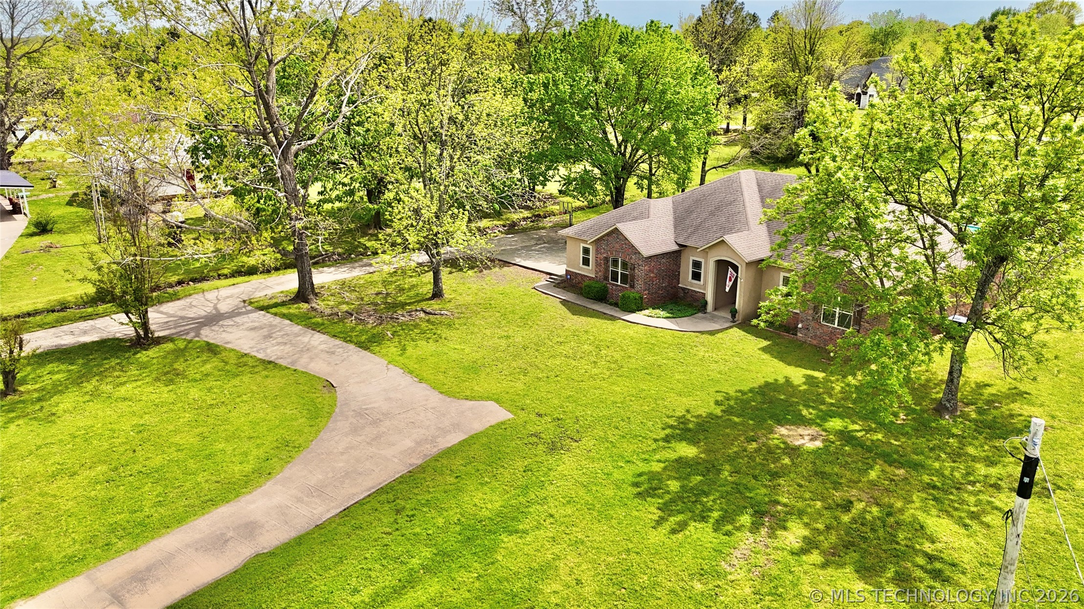 1714 E Old Military Road Stigler OK 74462