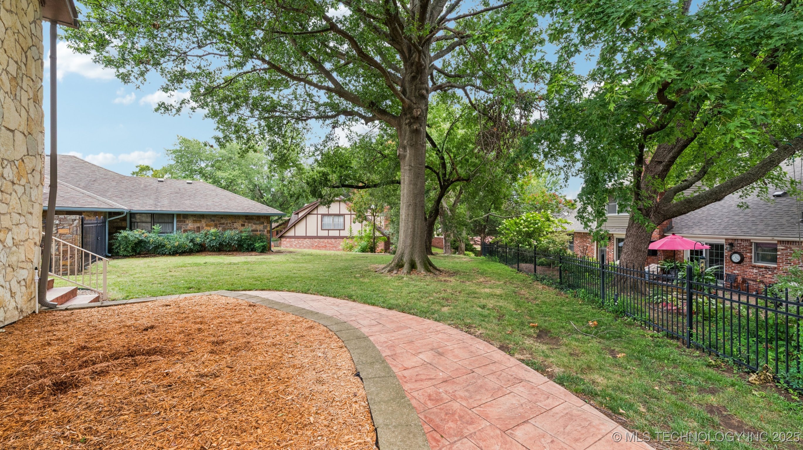 2505 Glynnwood Drive Bartlesville OK 74006