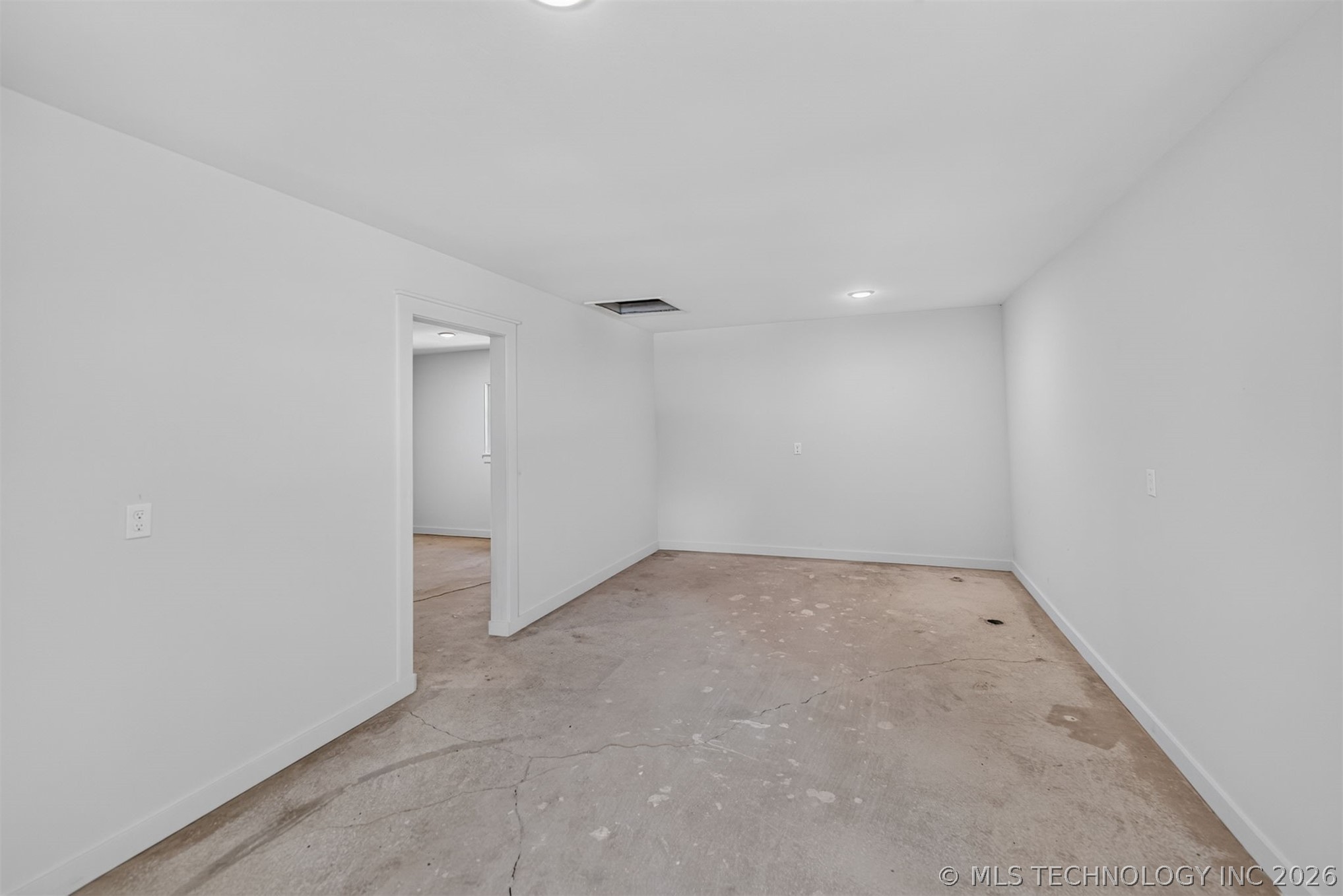 17413 E 380 Road Claremore OK 74017