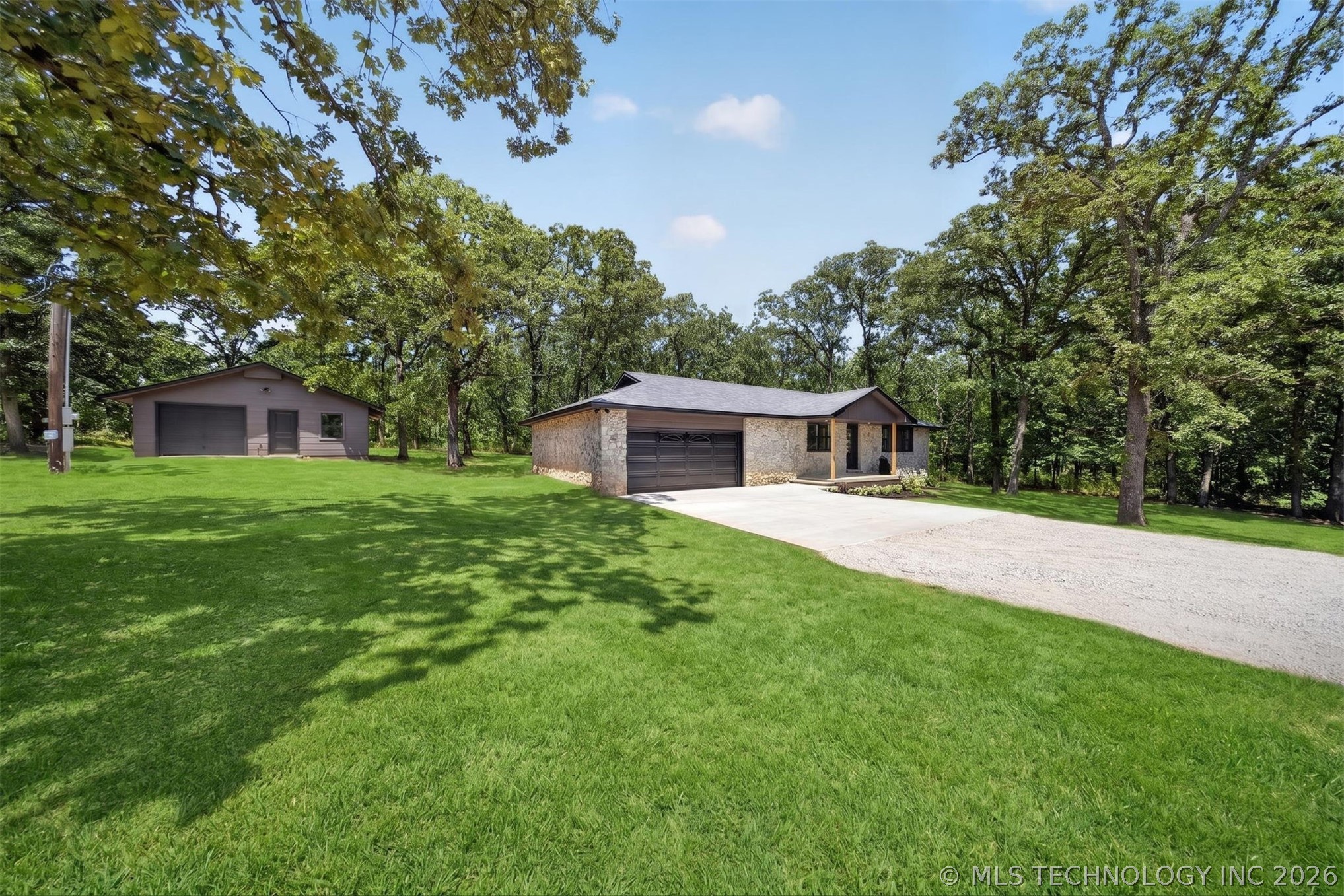 17413 E 380 Road Claremore OK 74017