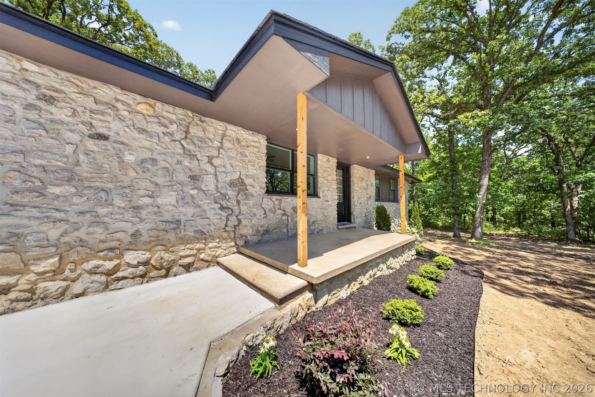 17413 E 380 Road Claremore OK 74017