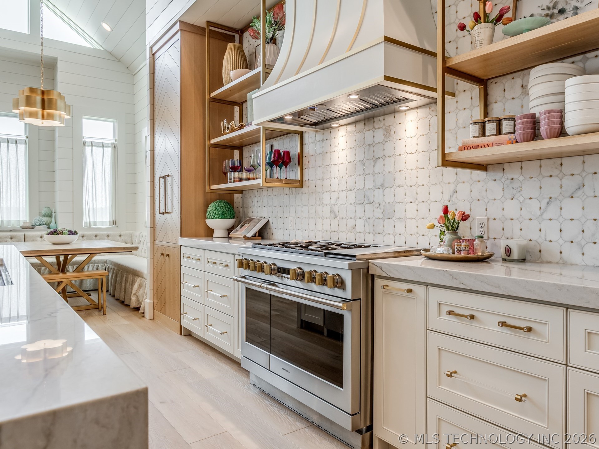 120 Lower Green Way Carlton Landing OK 74432