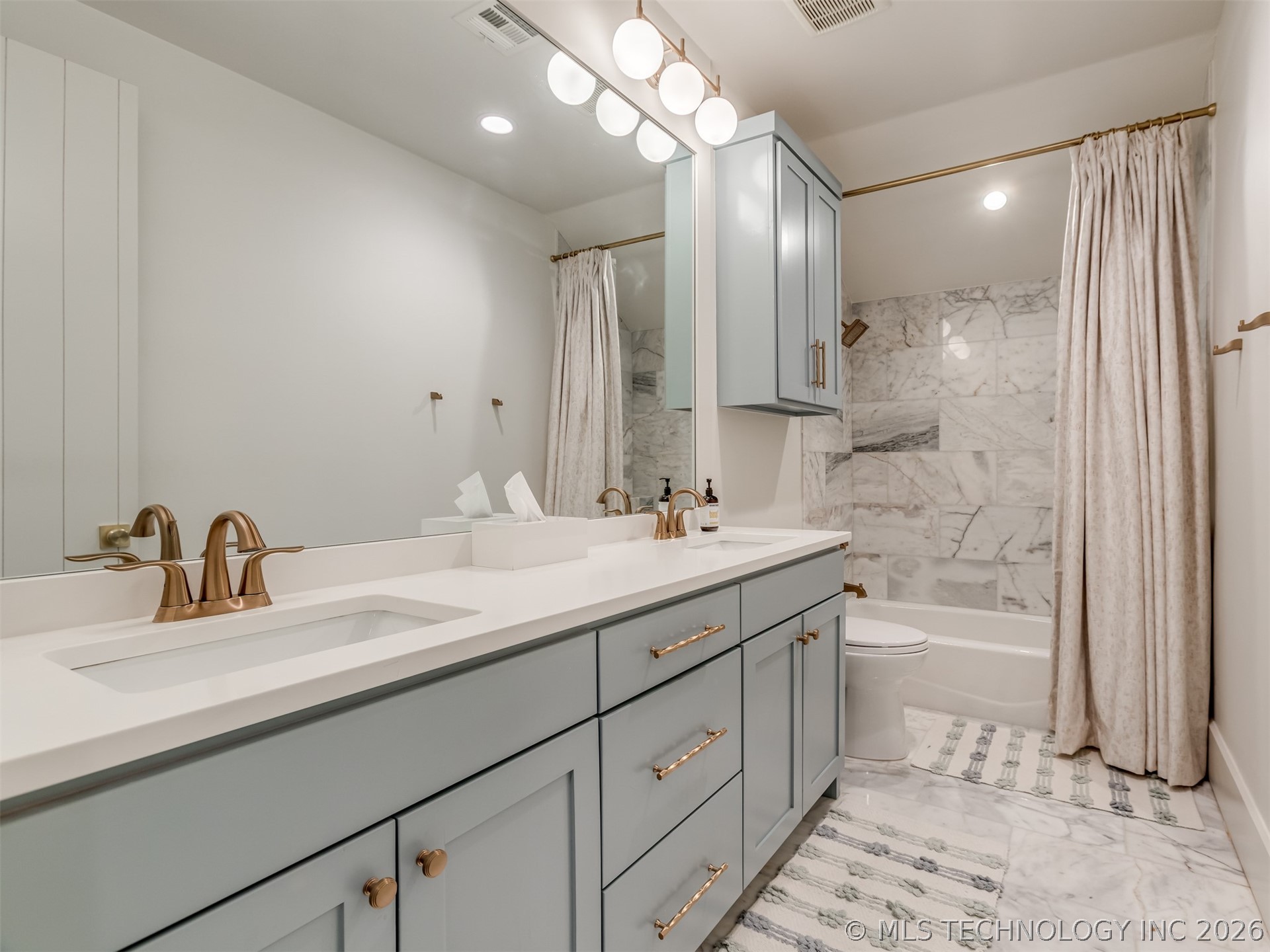 120 Lower Green Way Carlton Landing OK 74432