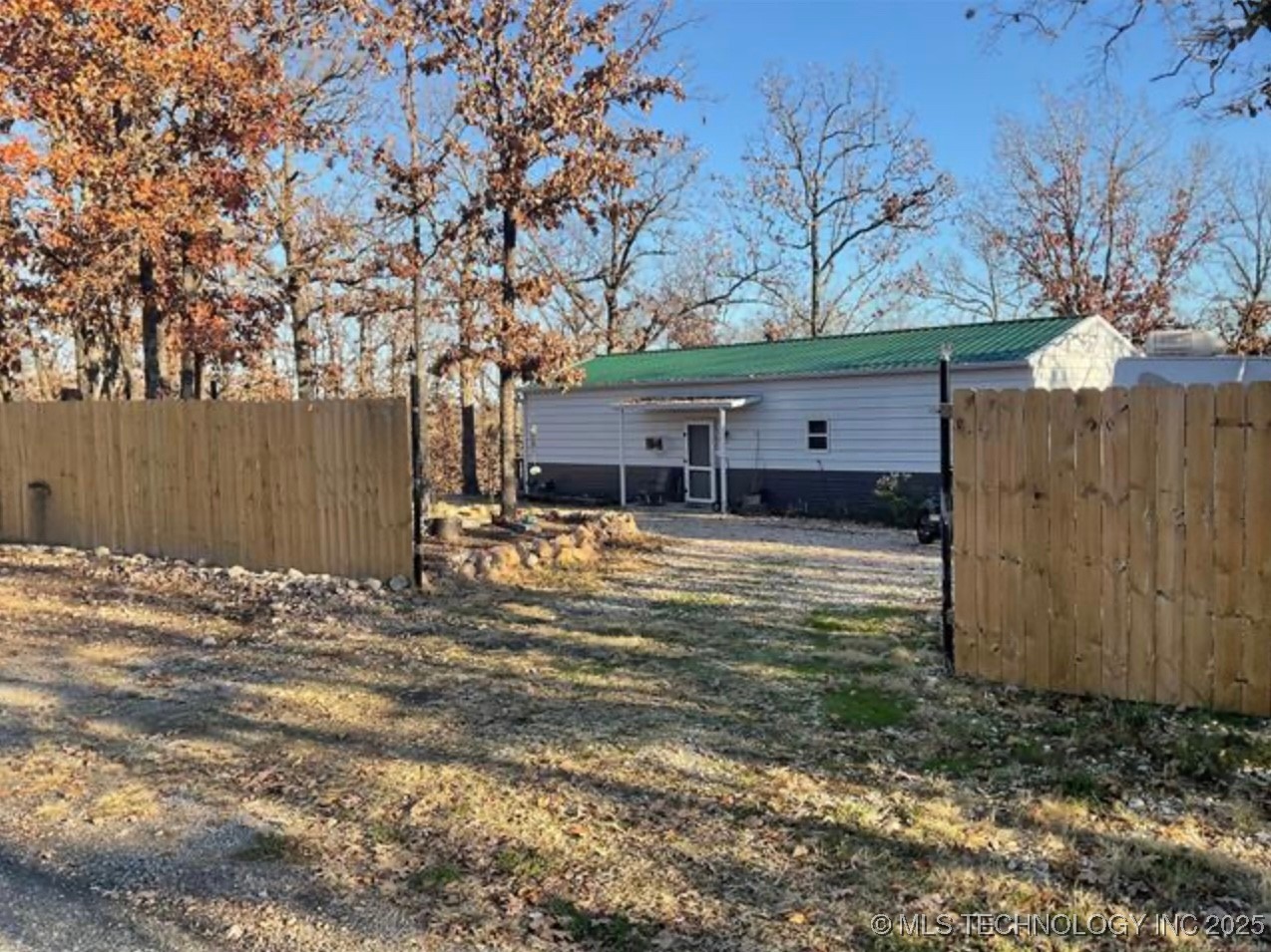 5837 County Road 375 Road Eucha OK 74342