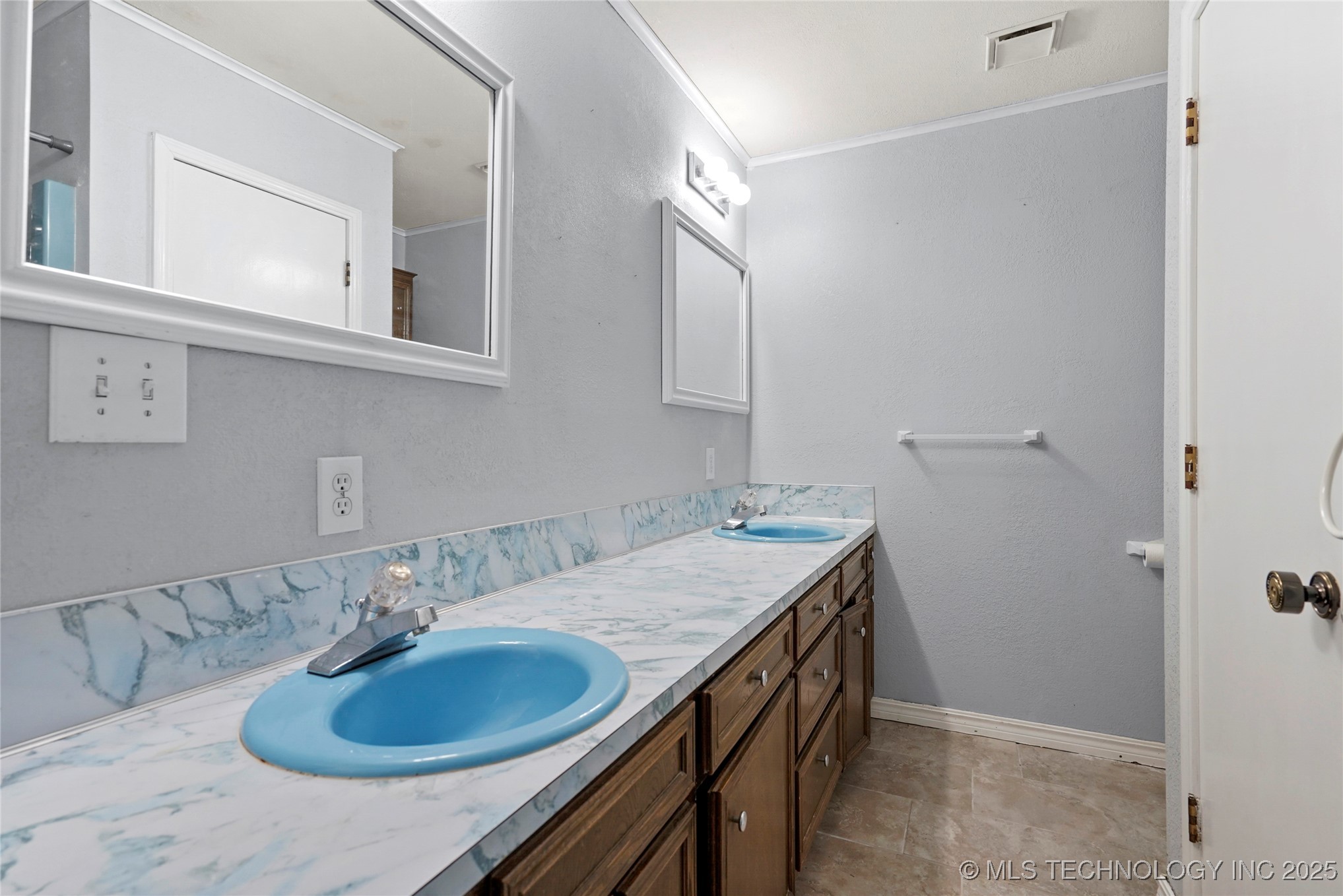 27208 E 41st Street S Broken Arrow OK 74014