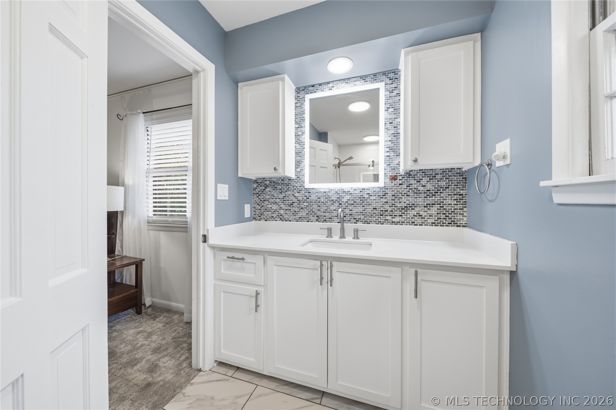 6121 E 52nd Place Tulsa OK 74135