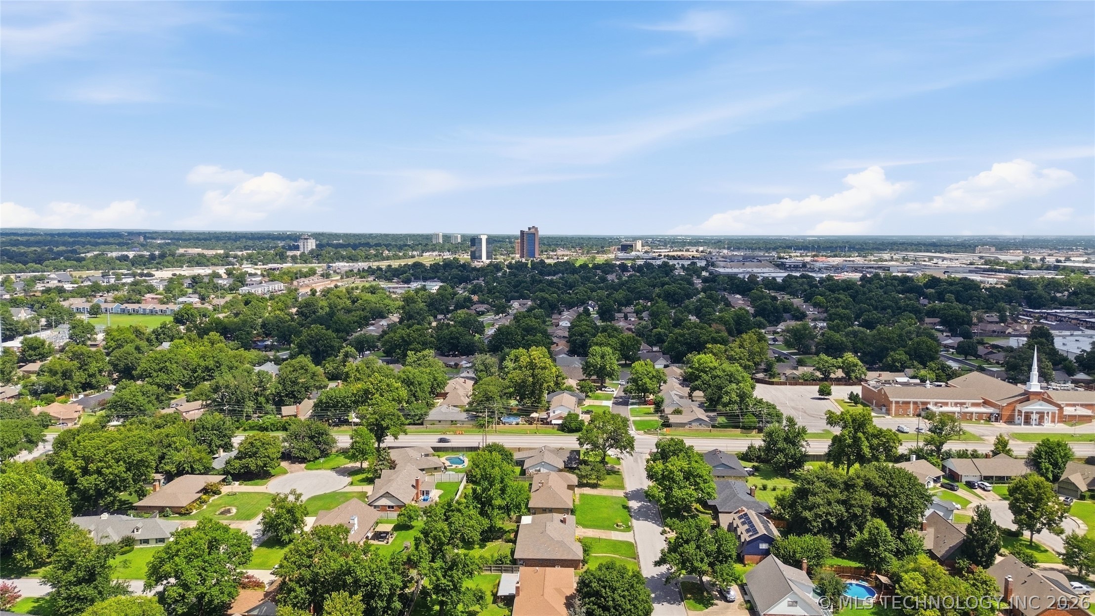 6121 E 52nd Place Tulsa OK 74135