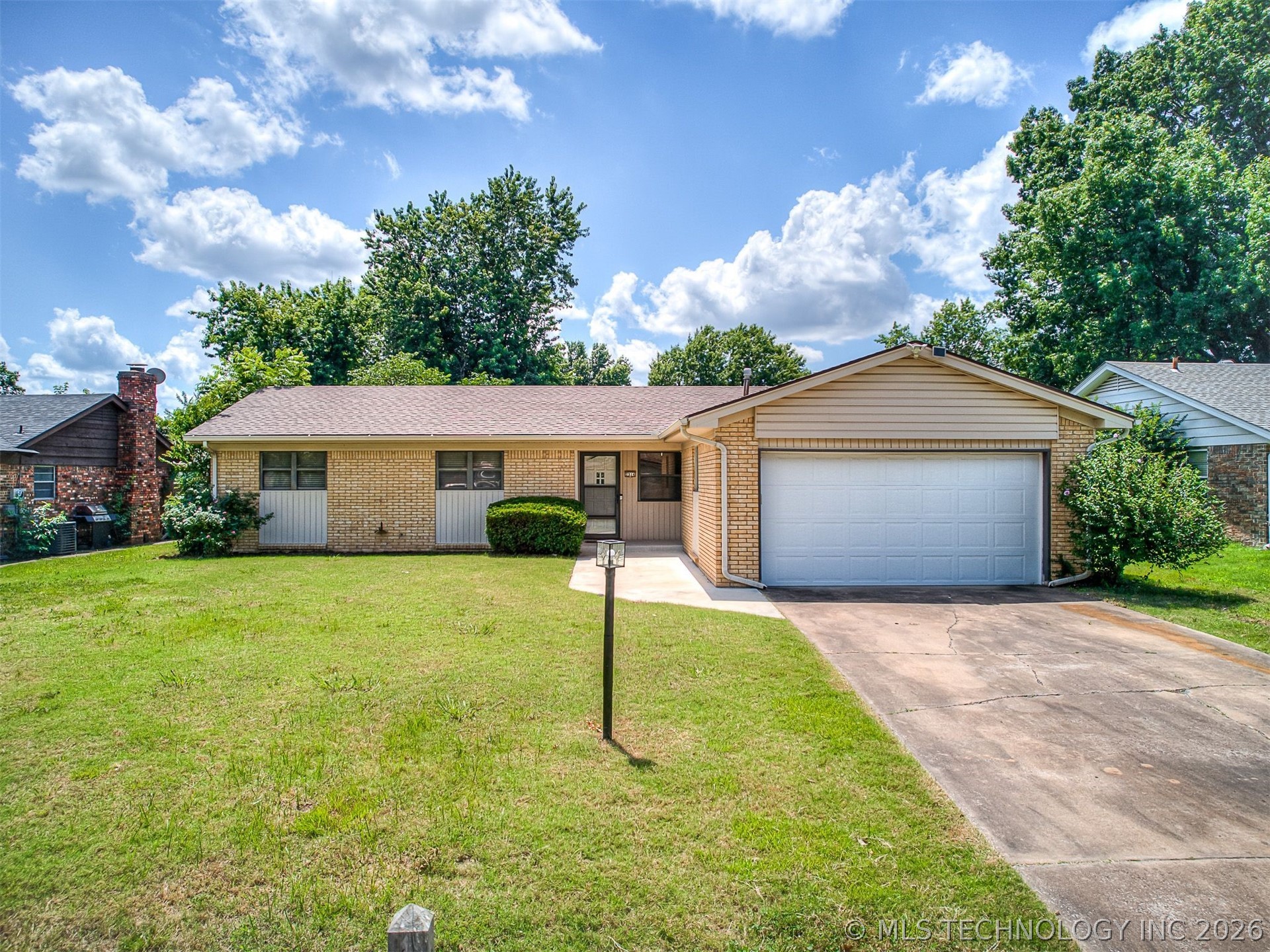 2314 S Hickory Avenue Broken Arrow OK 74012