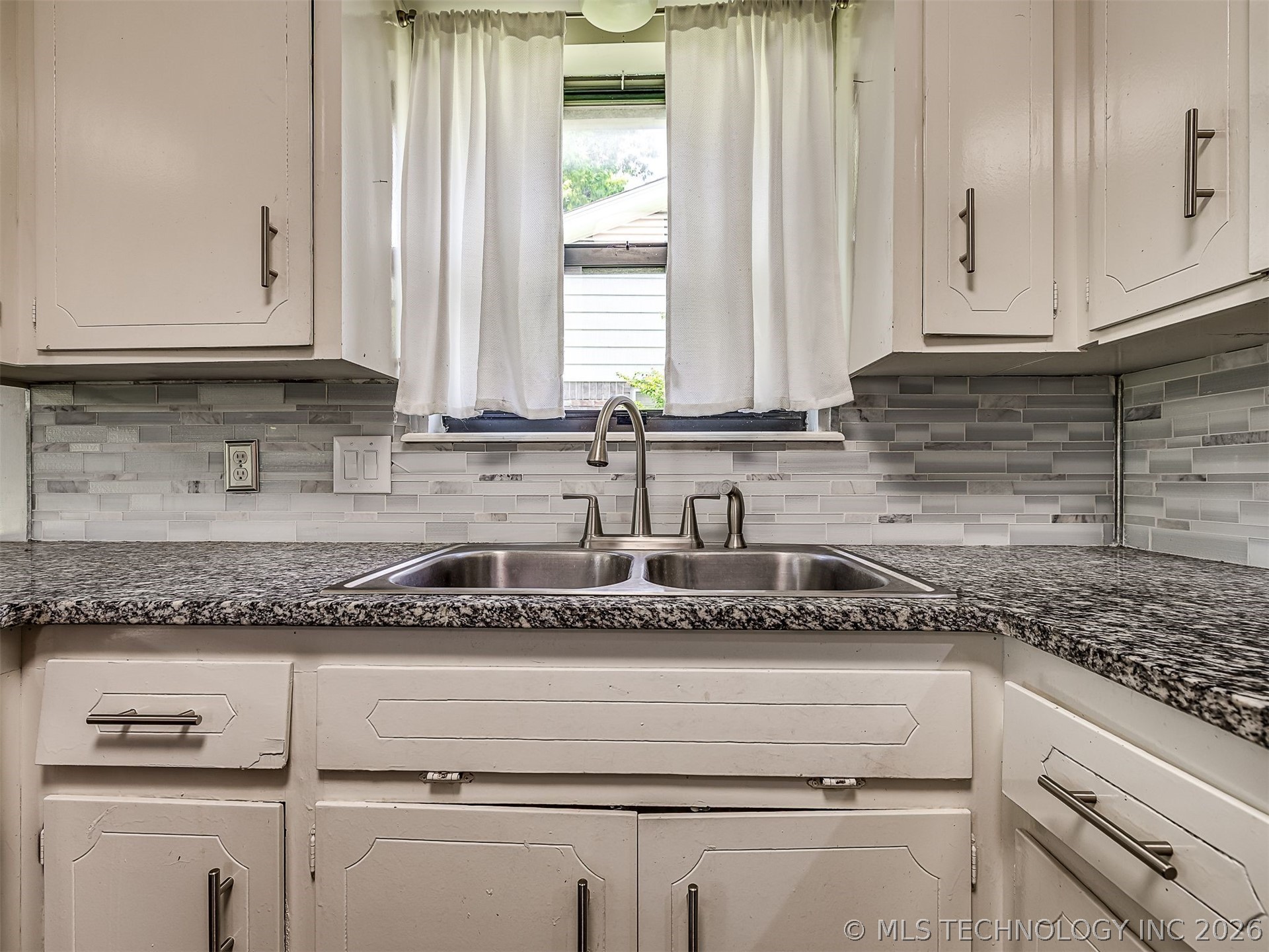 2314 S Hickory Avenue Broken Arrow OK 74012