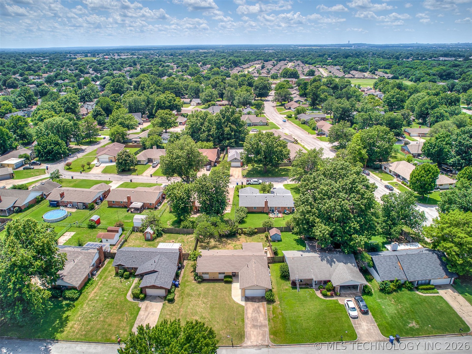2314 S Hickory Avenue Broken Arrow OK 74012