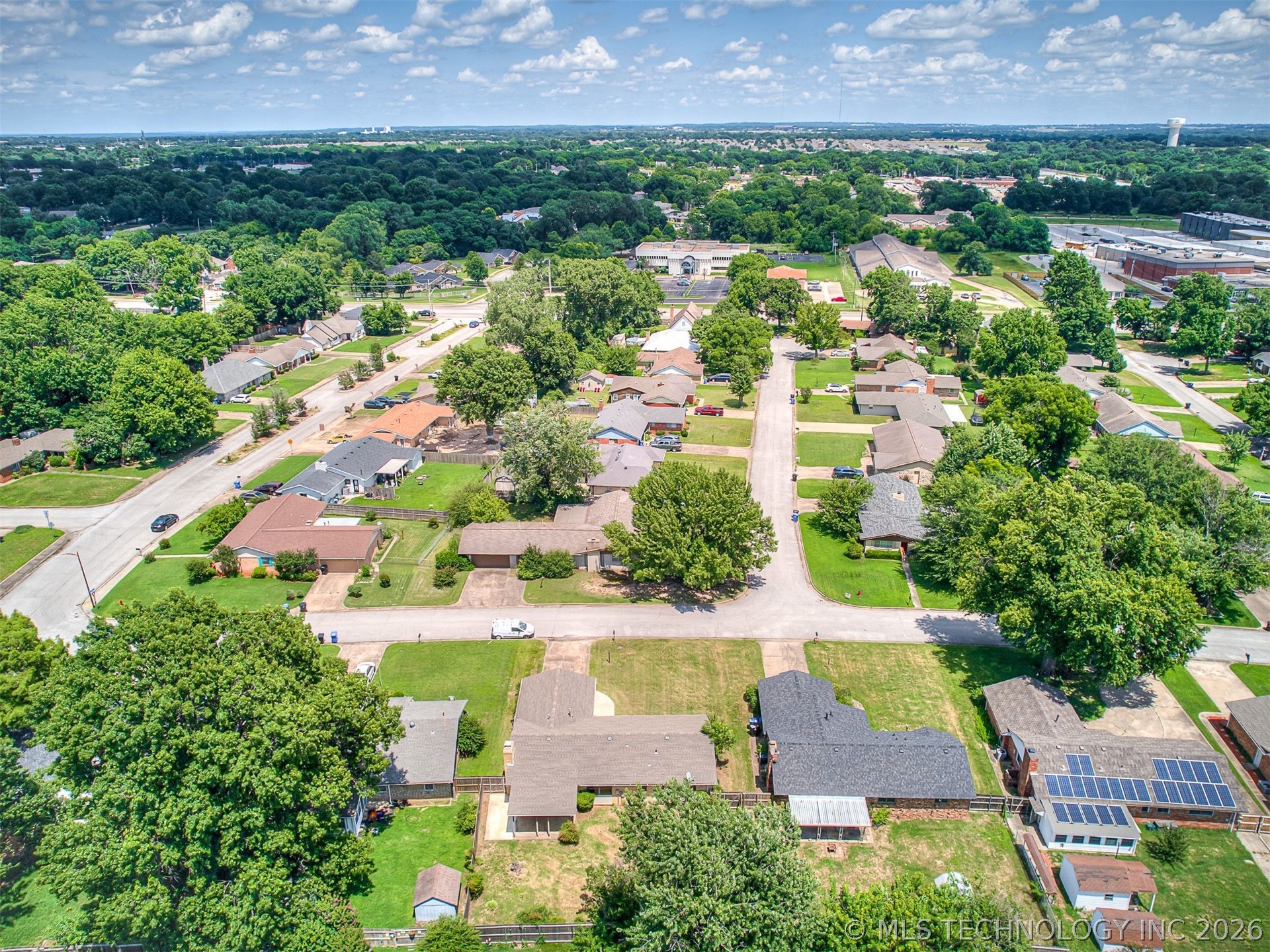 2314 S Hickory Avenue Broken Arrow OK 74012