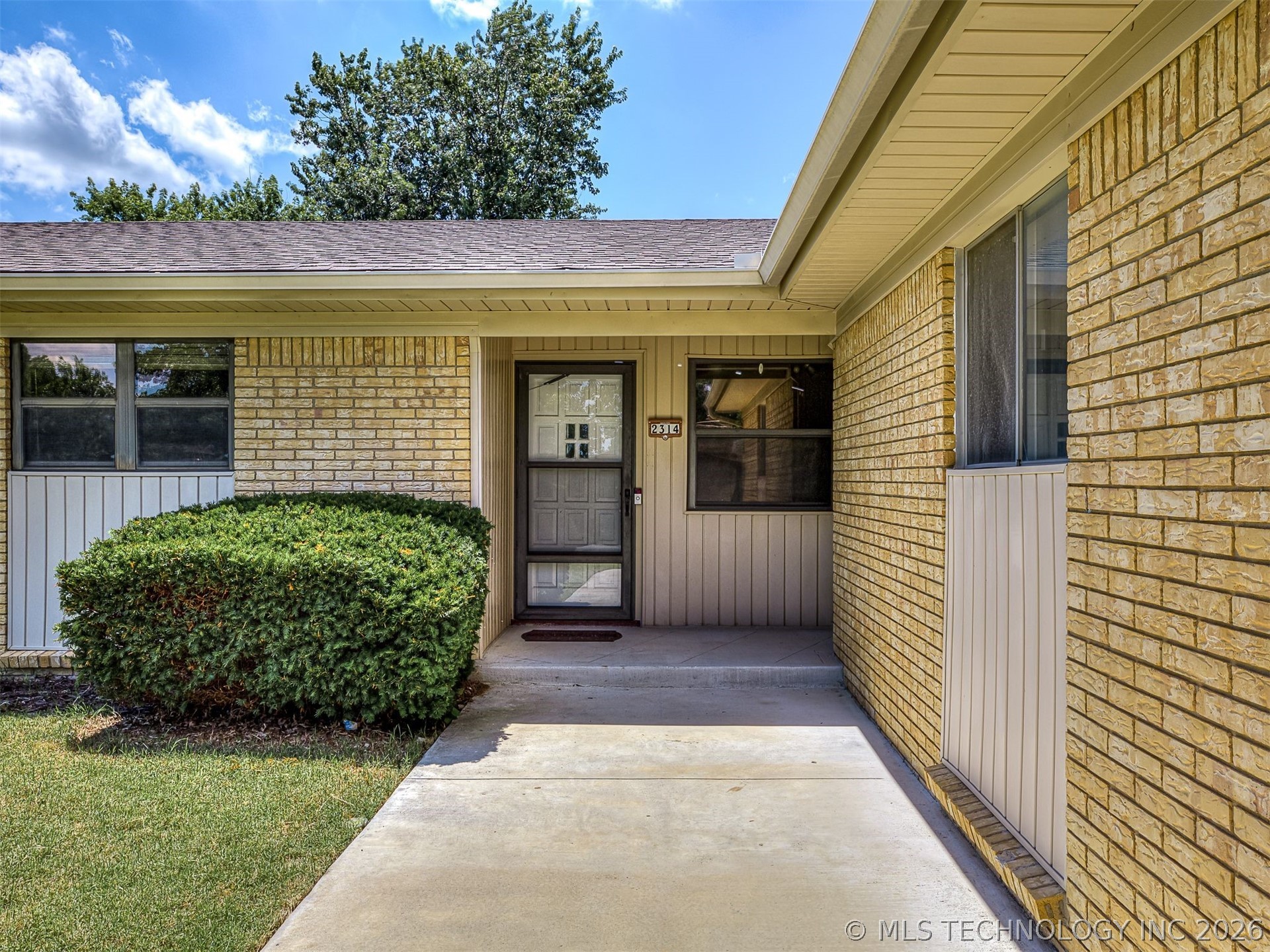 2314 S Hickory Avenue Broken Arrow OK 74012