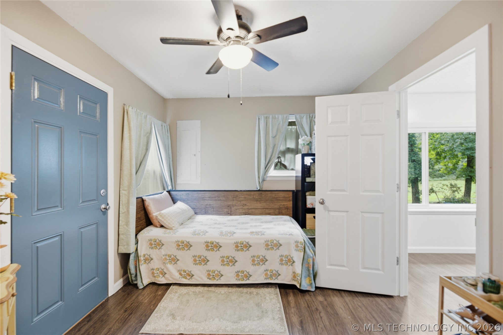 1575 E 565 Road Locust Grove OK 74352