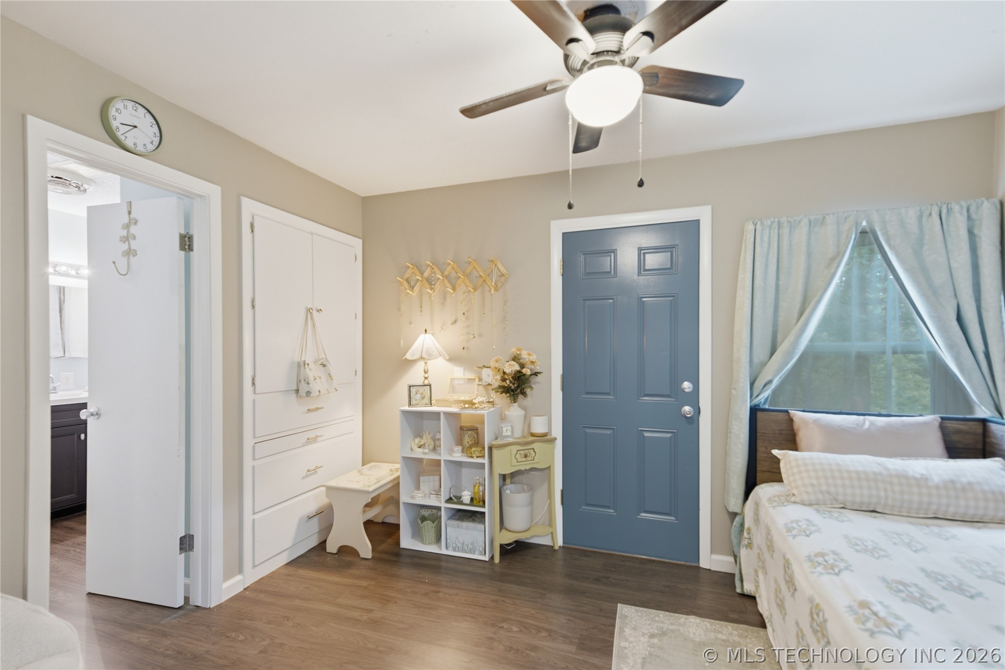 1575 E 565 Road Locust Grove OK 74352