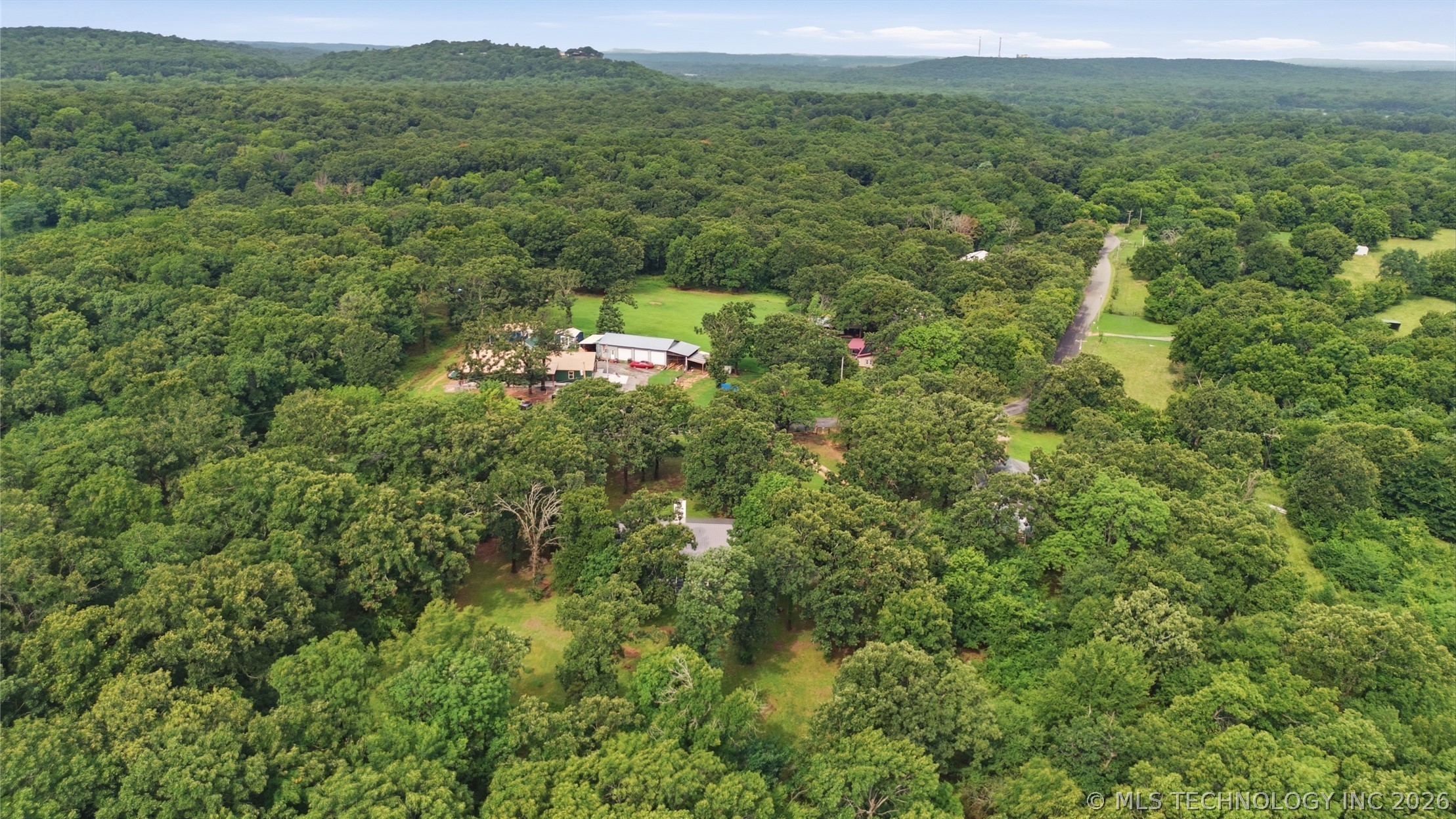 1575 E 565 Road Locust Grove OK 74352